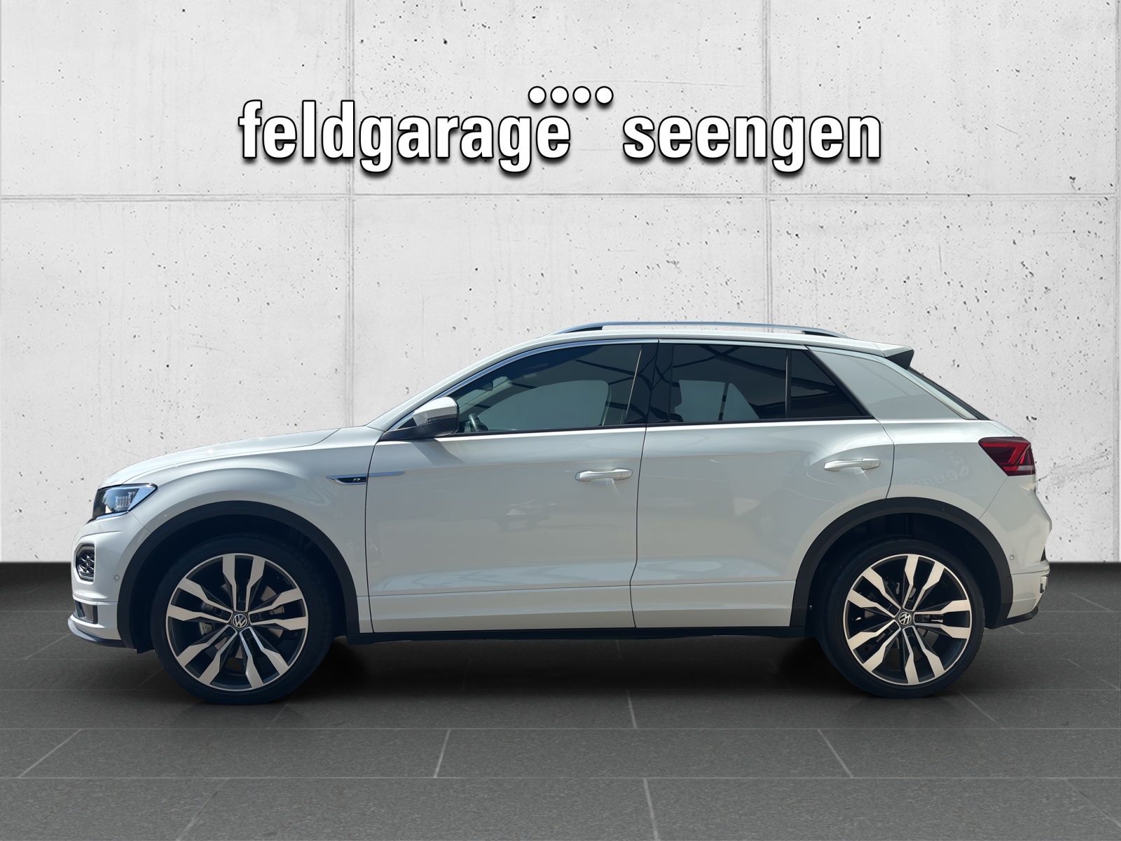 VW T-Roc 1.5 TSI EVO R-Line Sport DSG mit SwissLine Paket Sport-showroom-element-1
