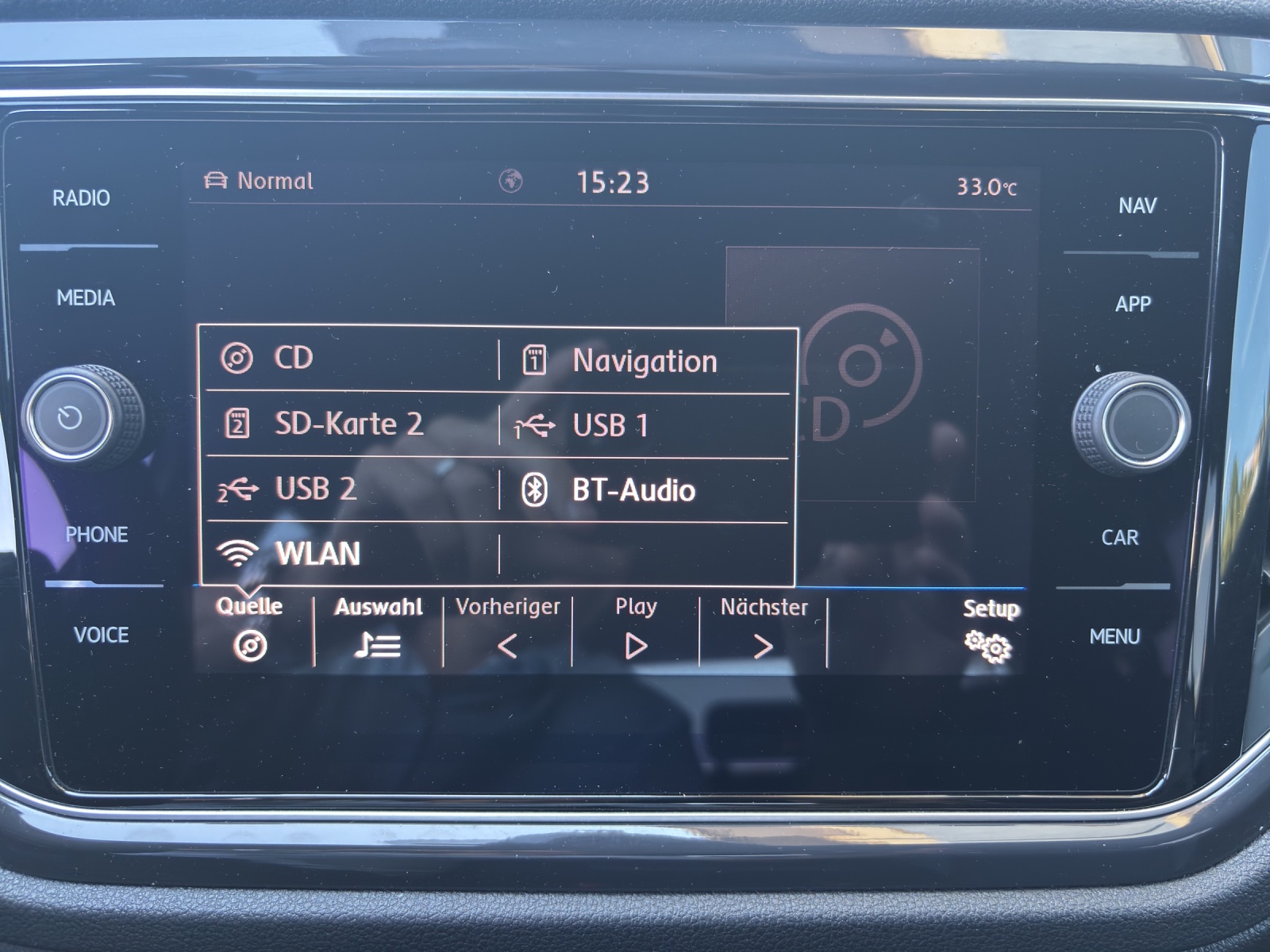 VW T-Roc 1.5 TSI EVO R-Line Sport DSG mit SwissLine Paket Sport-image-21
