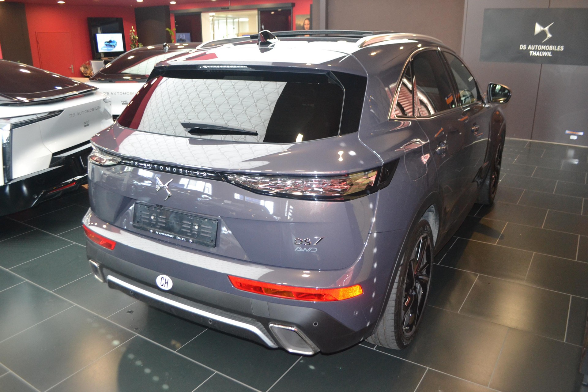 DS AUTOMOBILES E-Tense Antoine de Saint-Exupéry 4x4-image-3