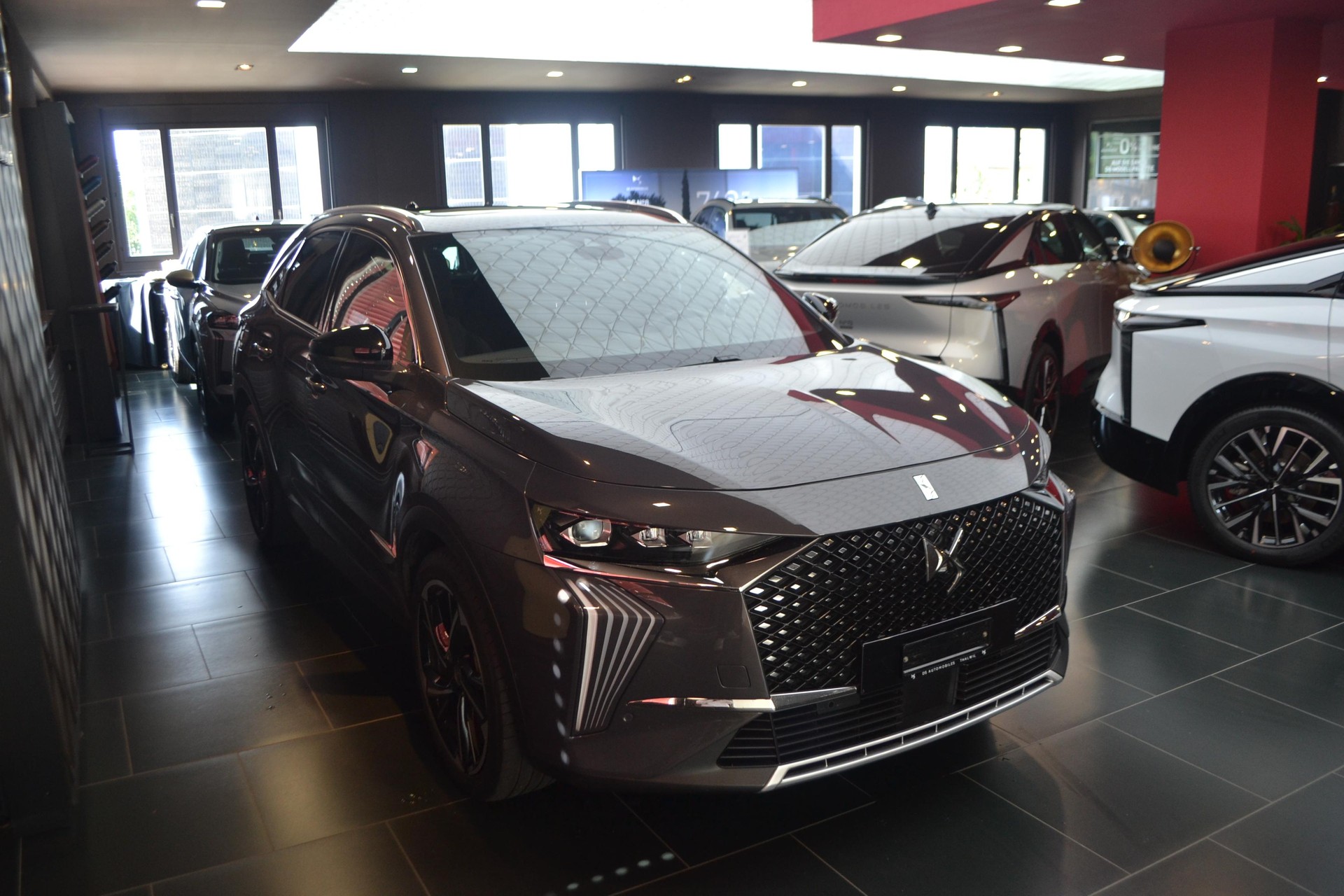 DS AUTOMOBILES E-Tense Antoine de Saint-Exupéry 4x4-image-1