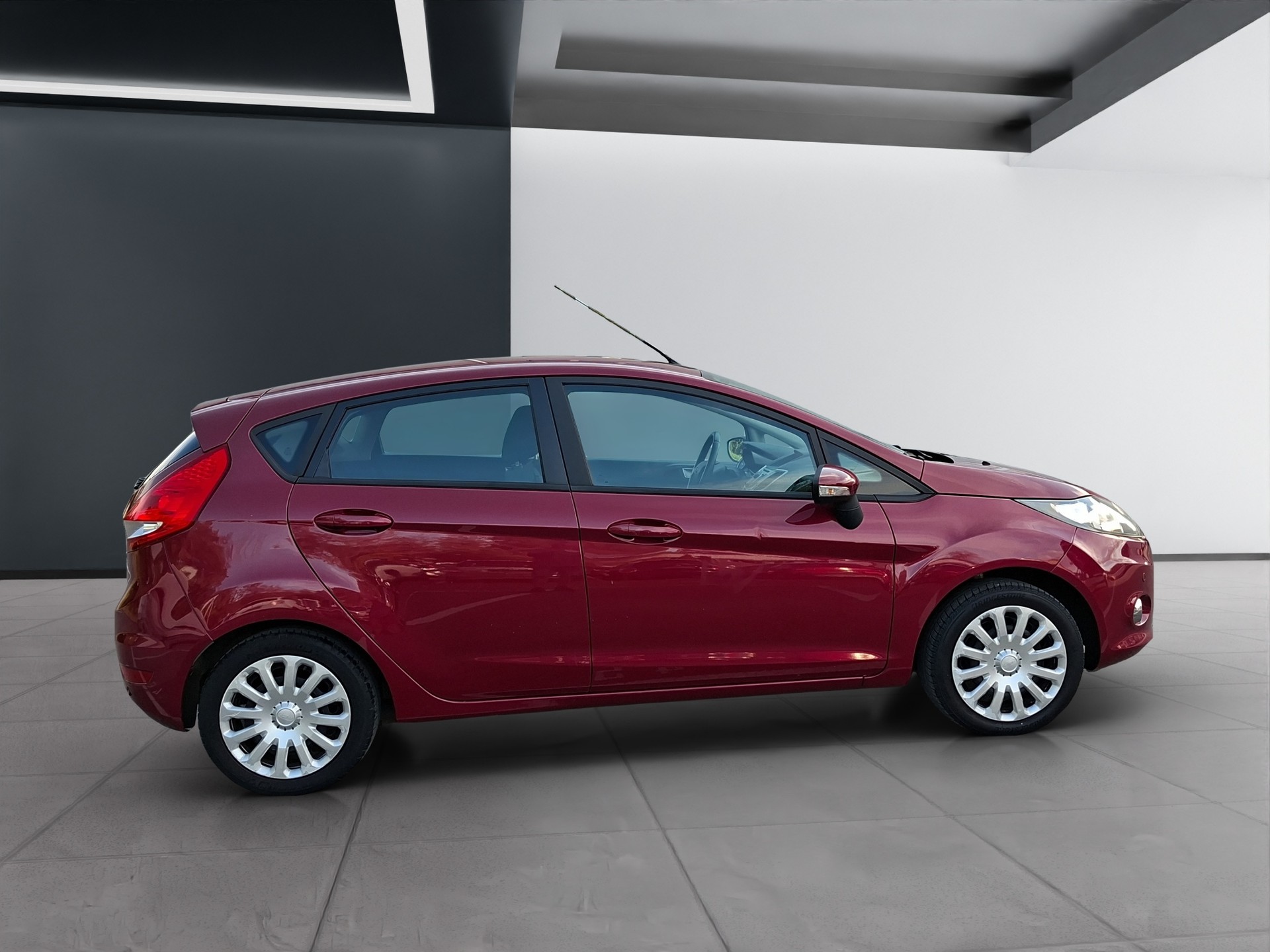 FORD Fiesta 1.4 16V Trend+-image-6