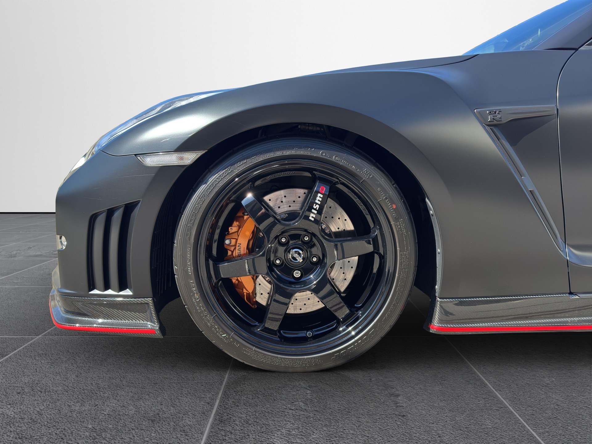 NISSAN GT-R 3.8 V6 BiT *Nismo*-image-8