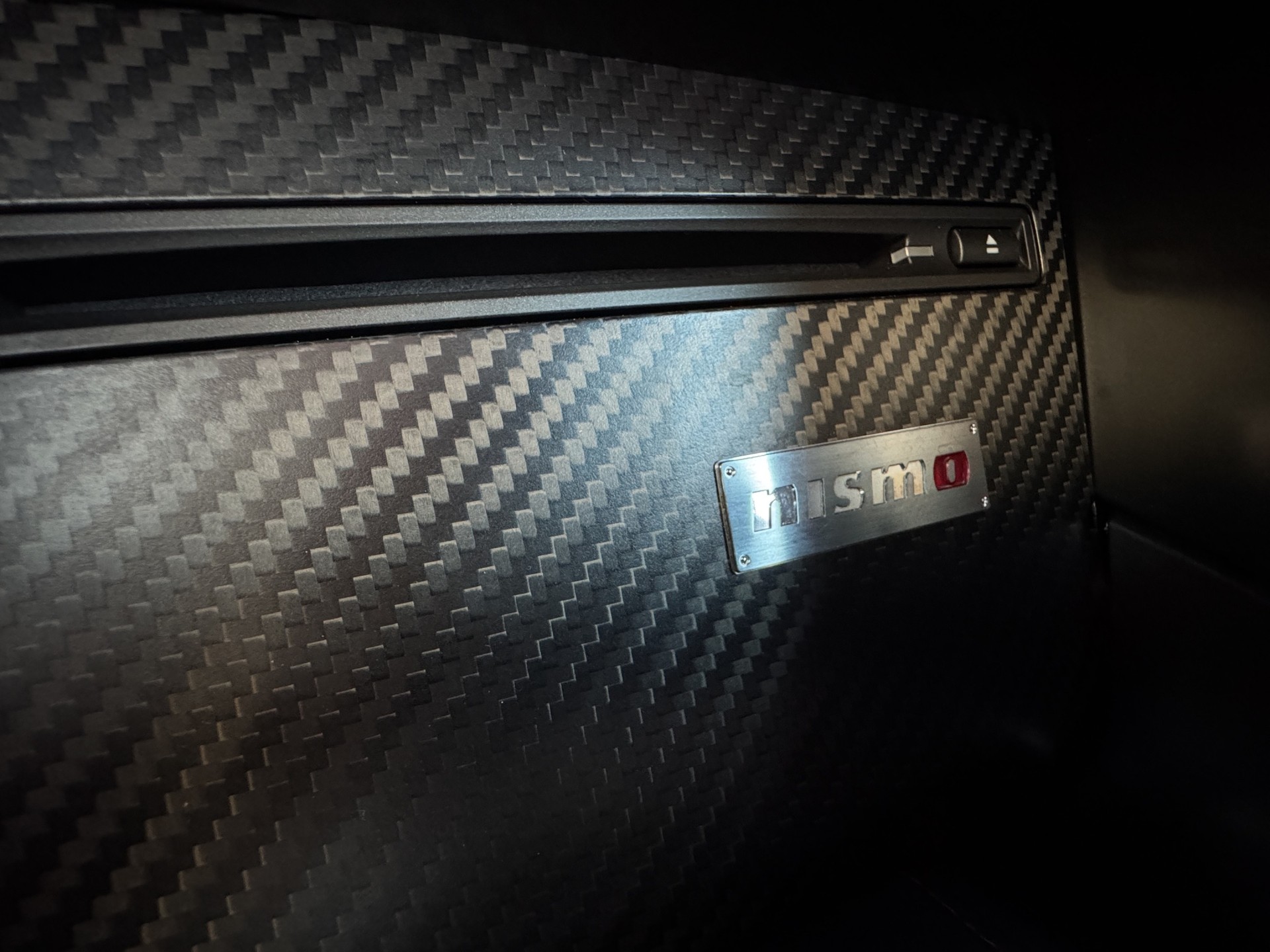 NISSAN GT-R 3.8 V6 BiT *Nismo*-image-18