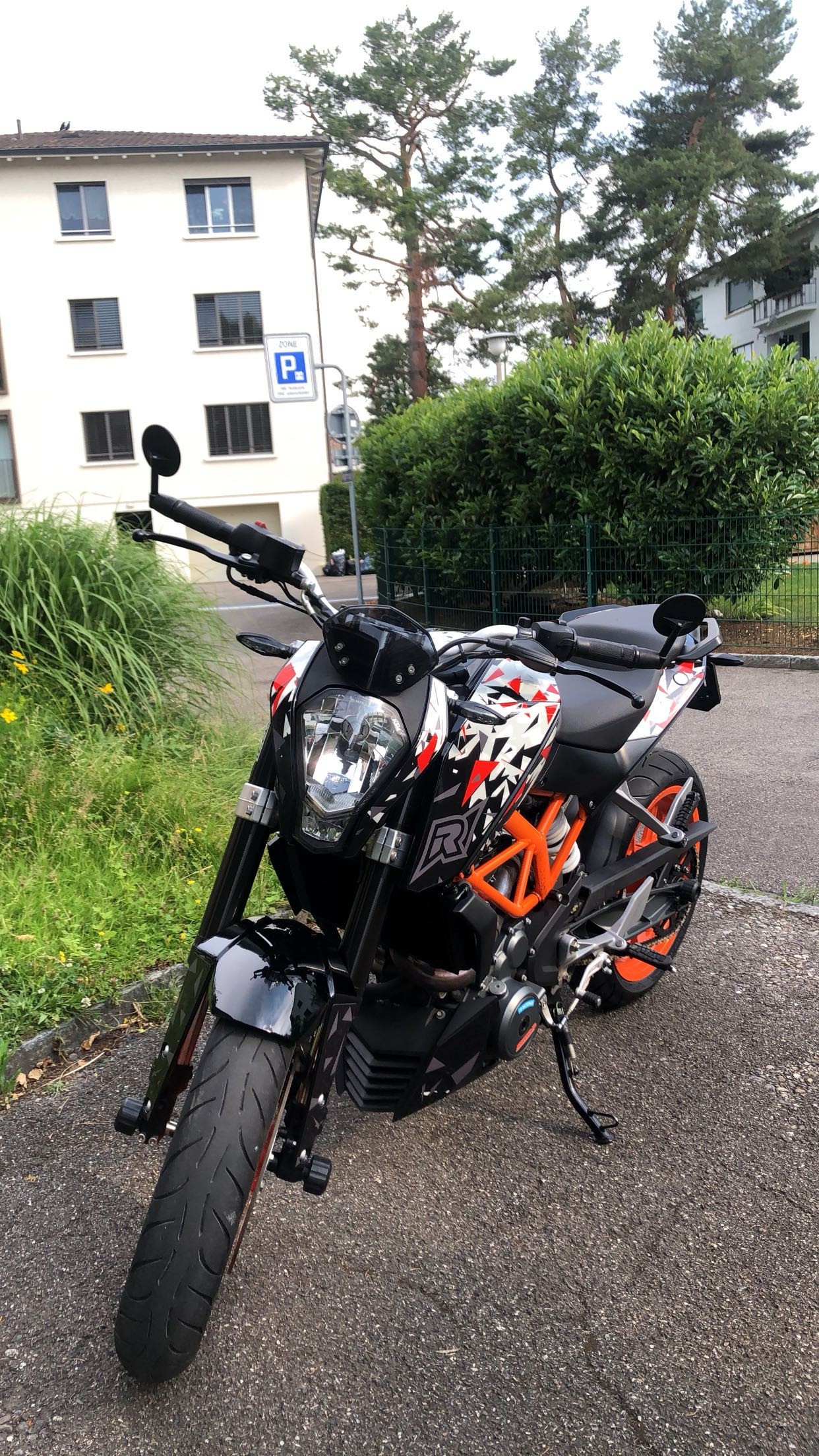KTM 390 Duke ABS-image-1