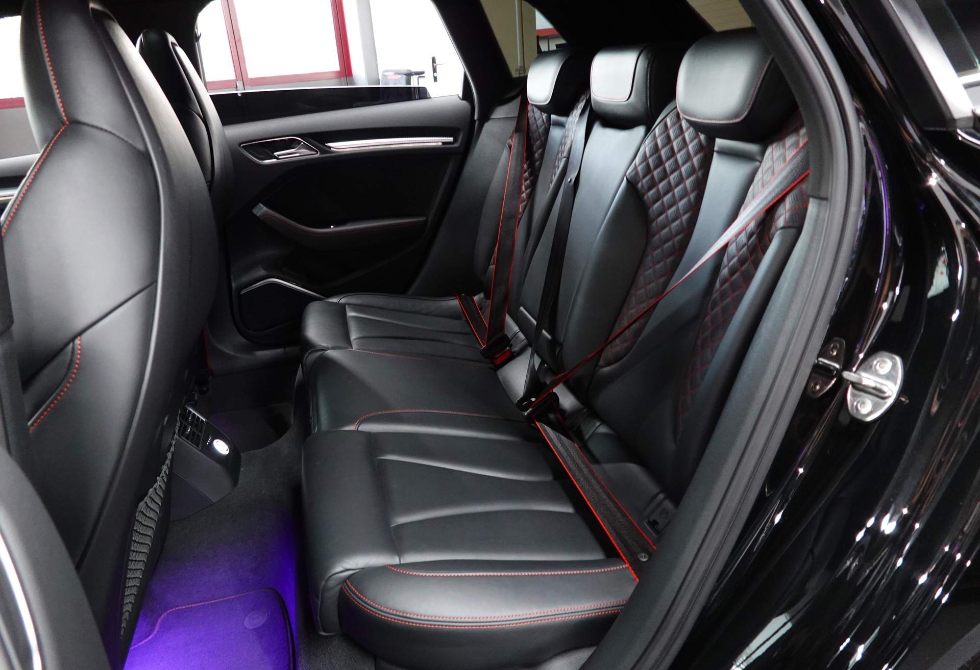 AUDI RS3 SPORTBACK 2.5 TSI QUATTRO S-TRONIC BLACK CH-FZ OHNE OPF-image-35