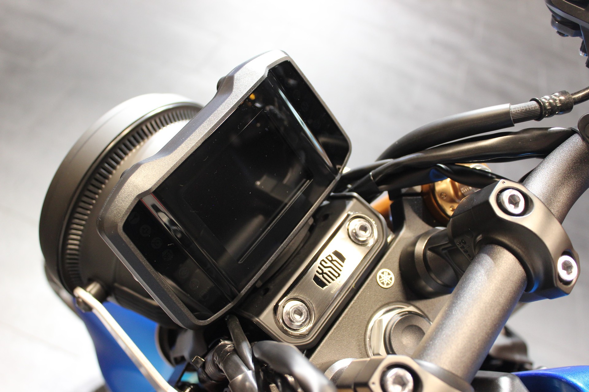 YAMAHA XSR 900 35kW-image-12