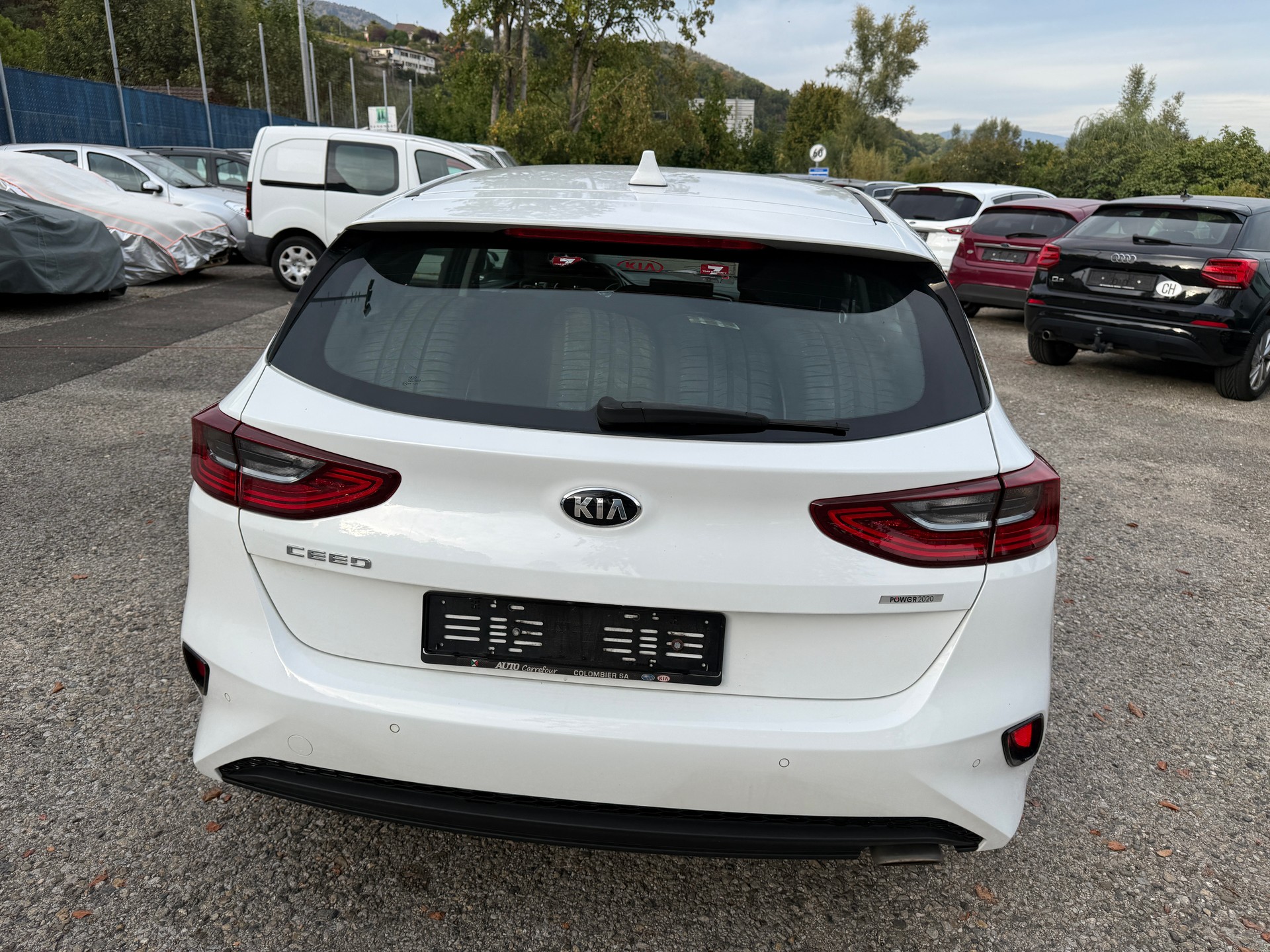 KIA Ceed 1.4 T-GDi Style DCT-image-1