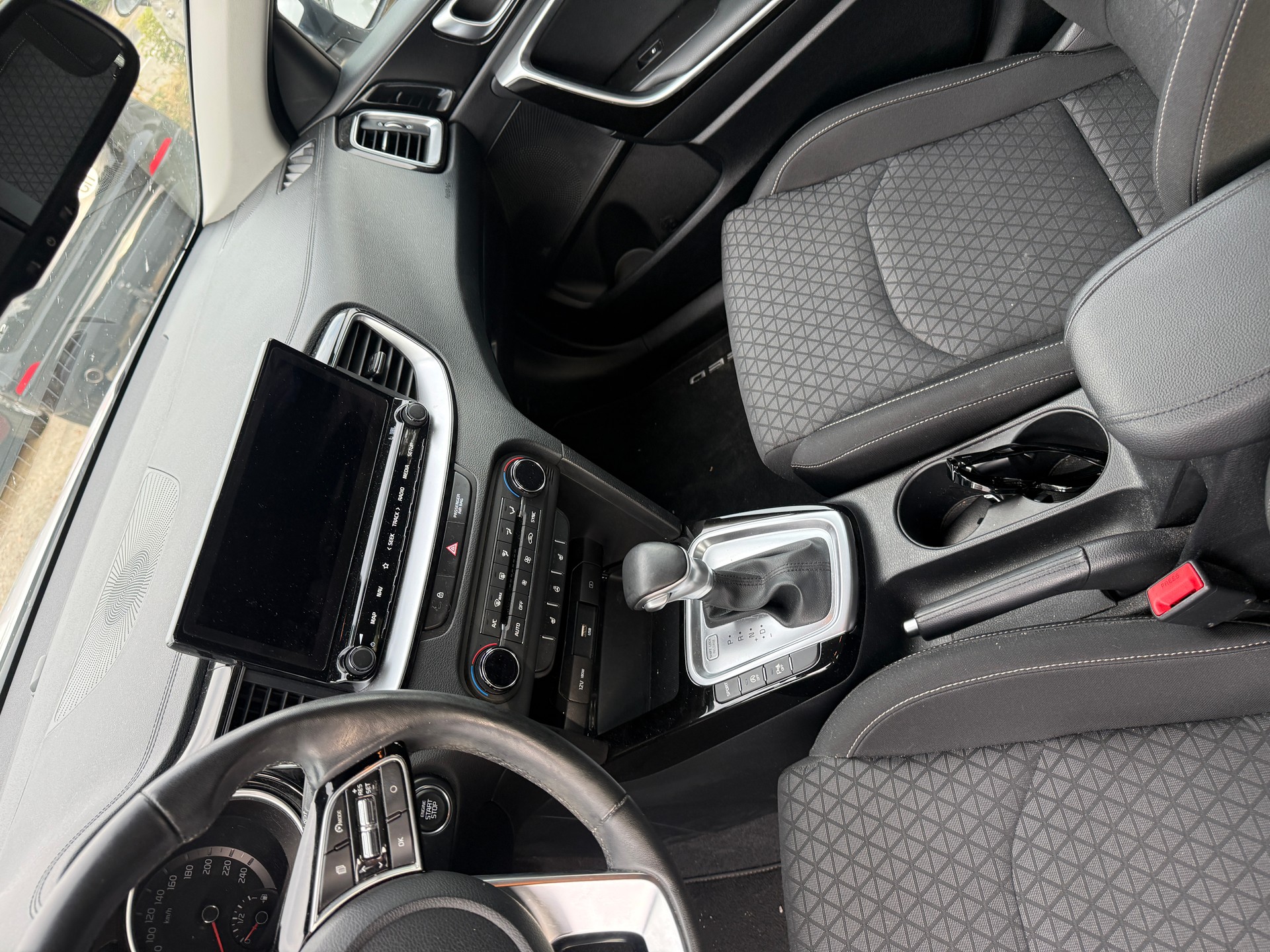 KIA Ceed 1.4 T-GDi Style DCT-image-4
