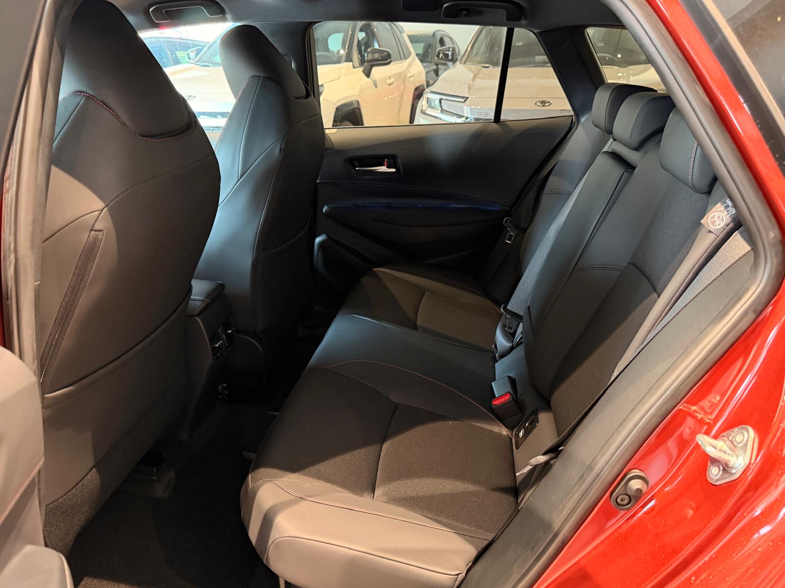 TOYOTA Corolla 2.0 HSD GR Sport e- CVTđ„8-fachđ„15 Jahre Garantieđ„-image-11
