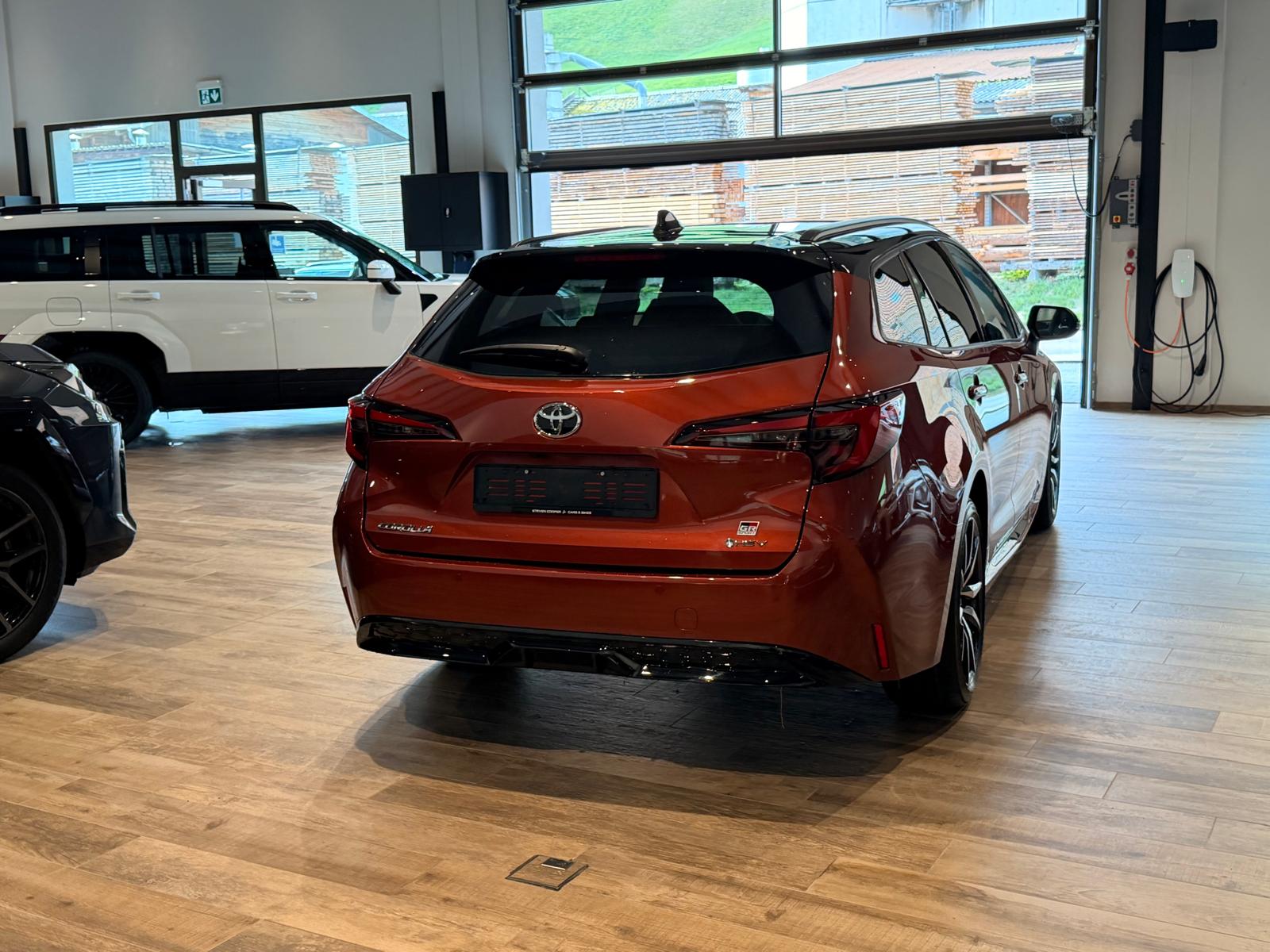 TOYOTA Corolla 2.0 HSD GR Sport e- CVTđ„8-fachđ„15 Jahre Garantieđ„-image-10