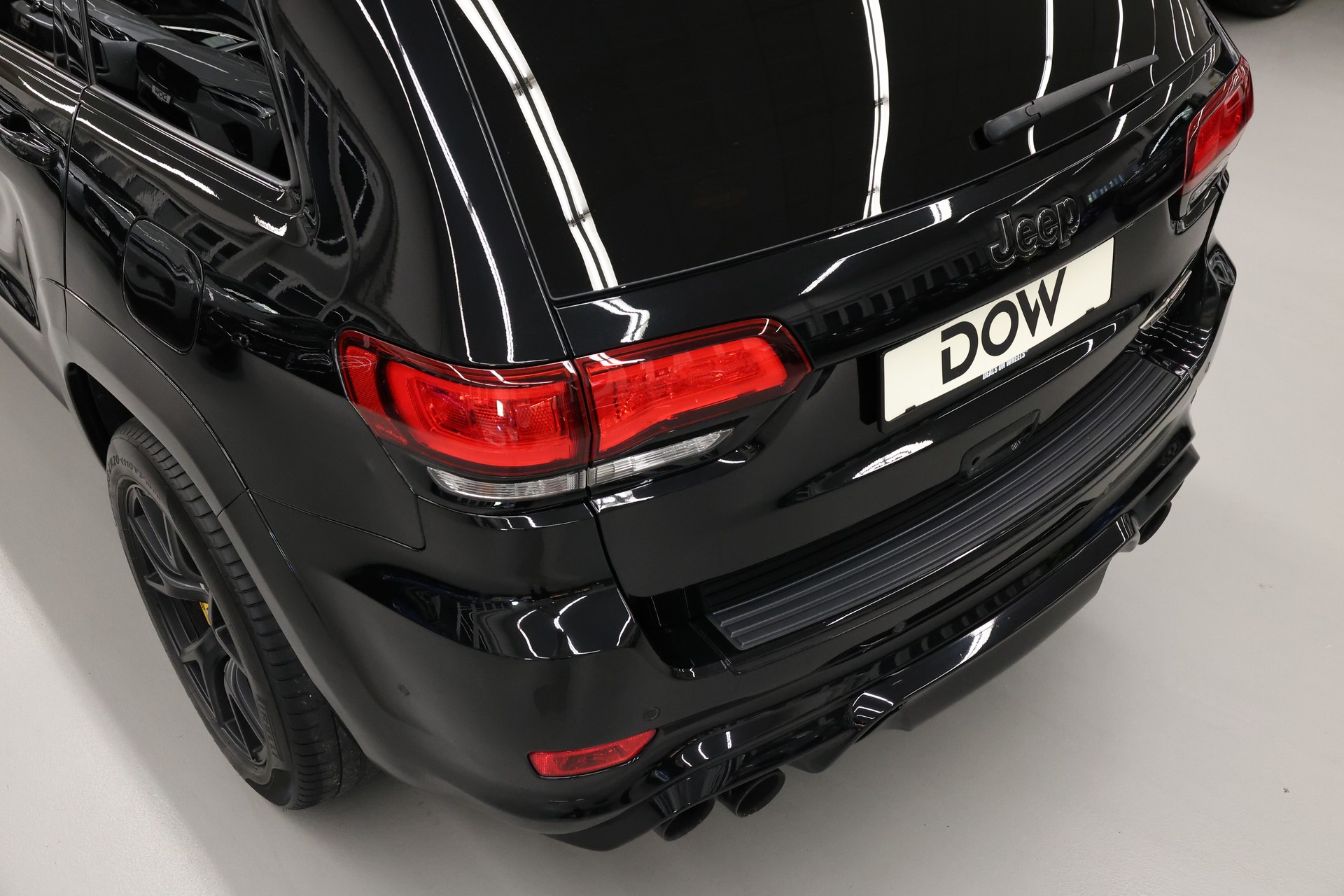 JEEP Grand Cherokee 6.2 V8 HEMI Trackhawk-image-15