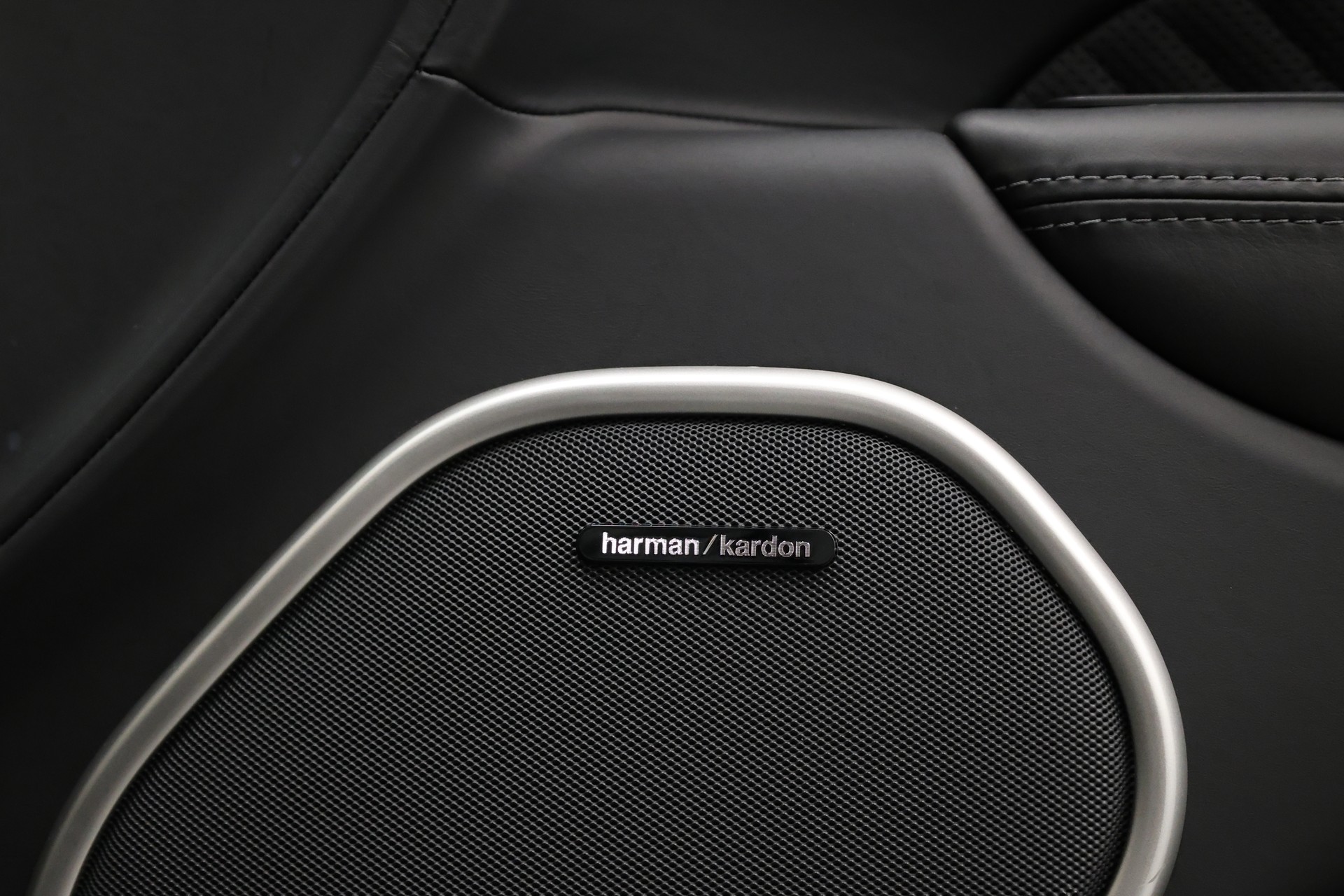 JEEP Grand Cherokee 6.2 V8 HEMI Trackhawk-image-31