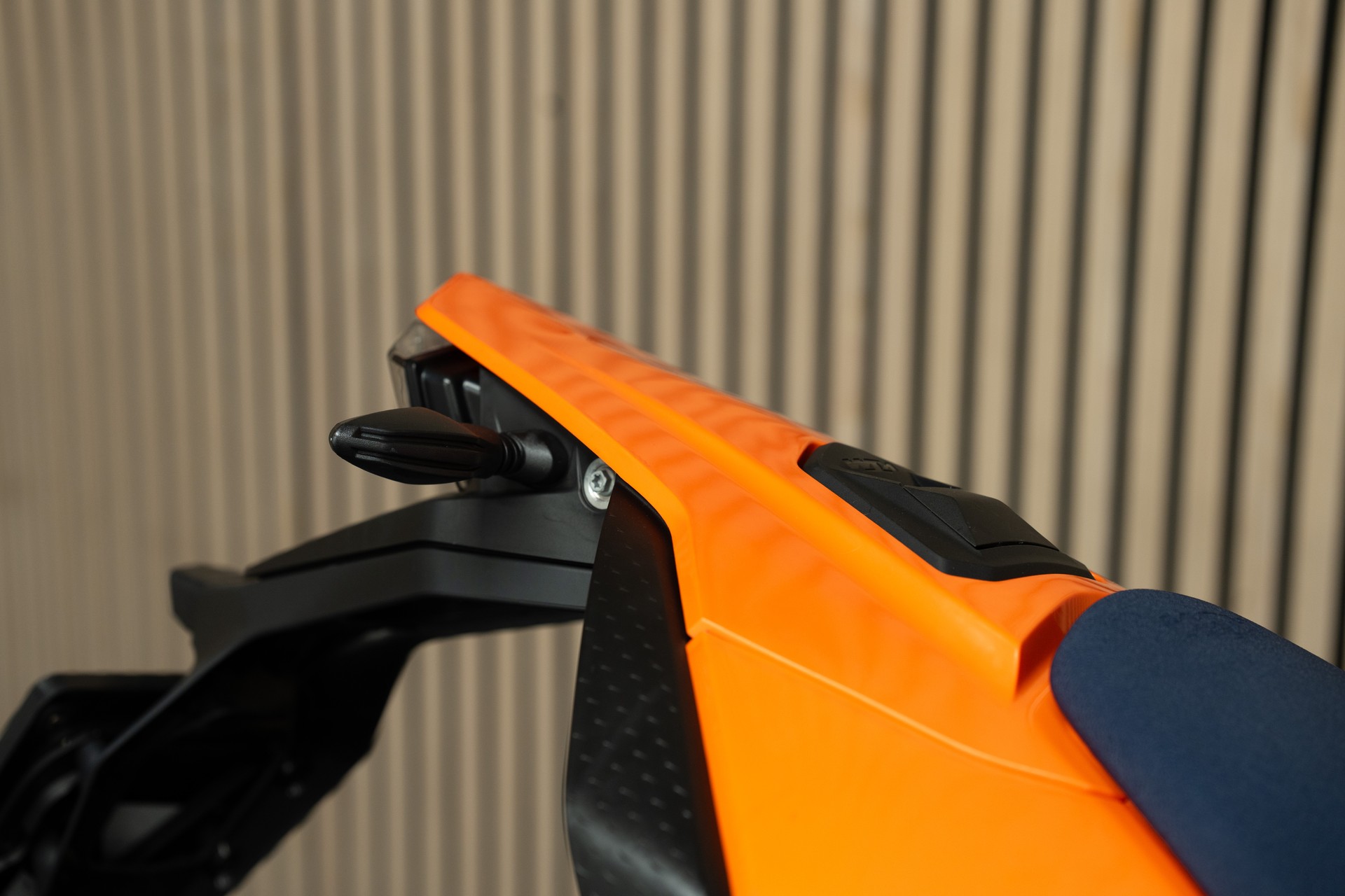 KTM 690 SMC R mit Tech Pack-image-3
