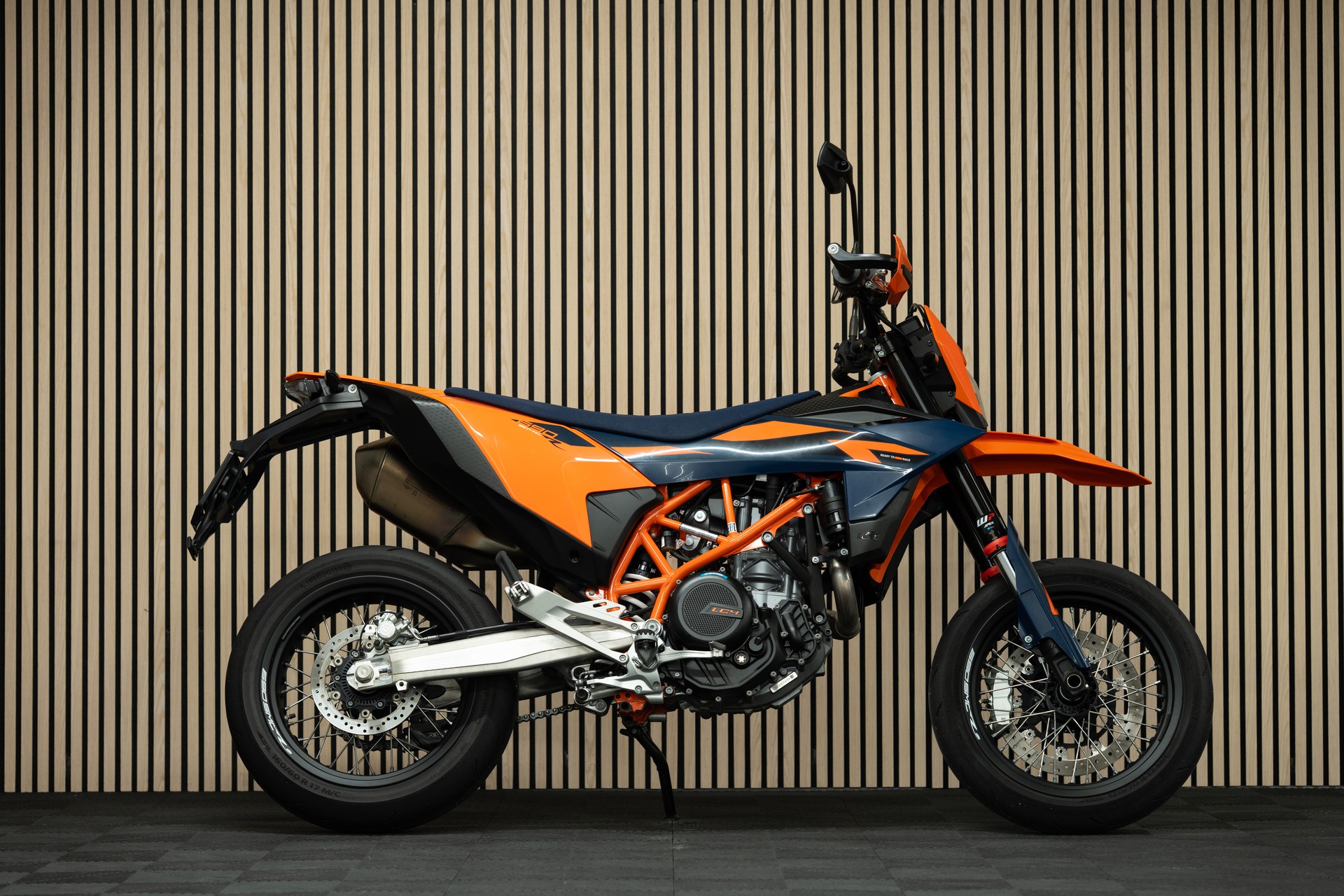 KTM 690 SMC R mit Tech Pack-image-0