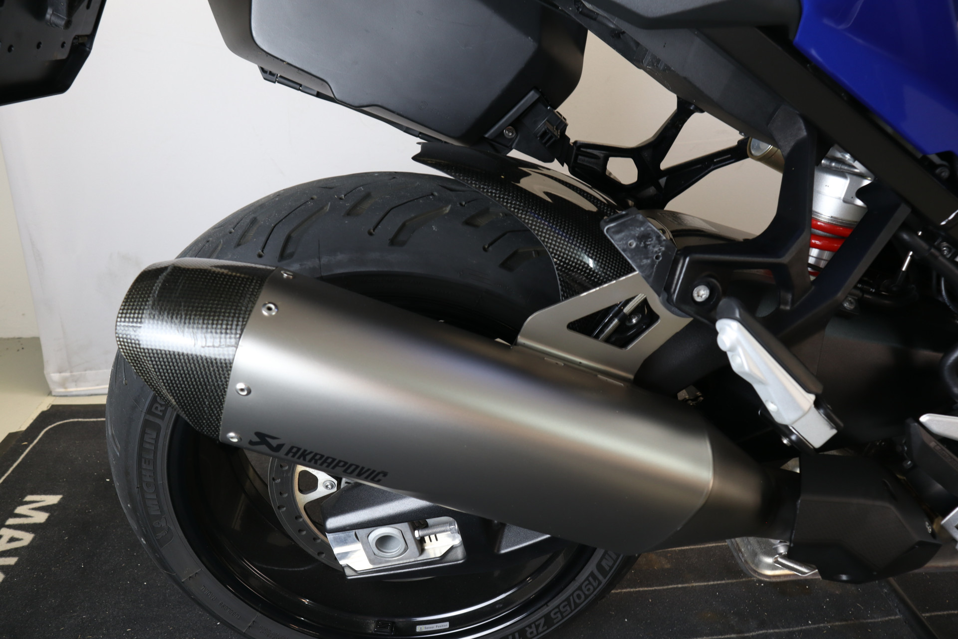 BMW S 1000 XR-image-7