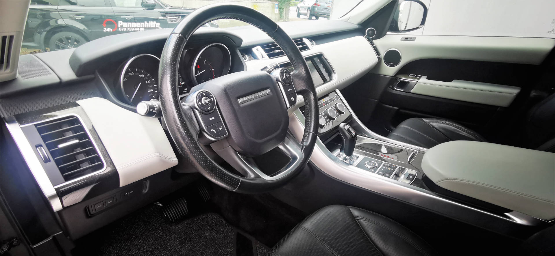LAND ROVER Range Rover Sport 3.0 TDV6 HSE Dynamic-image-7