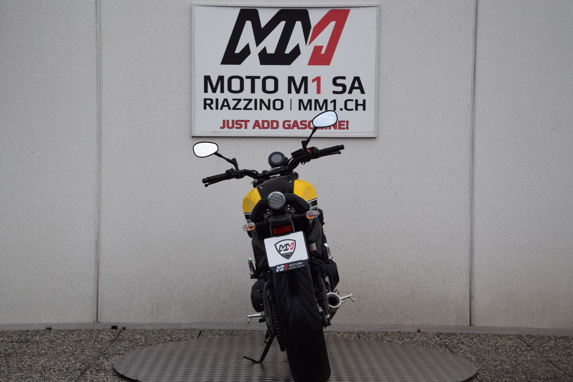 YAMAHA XSR 900-image-6
