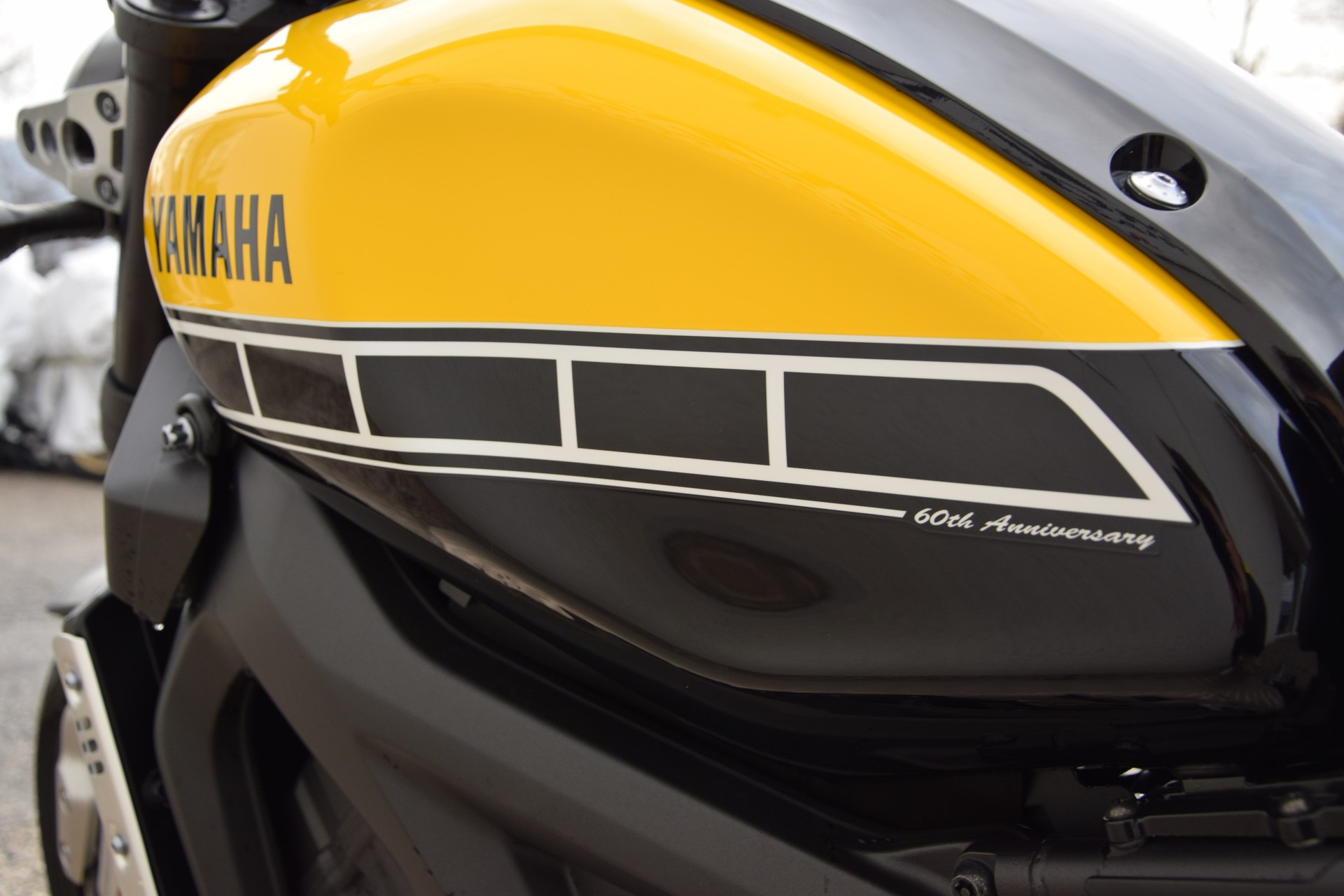 YAMAHA XSR 900-image-11