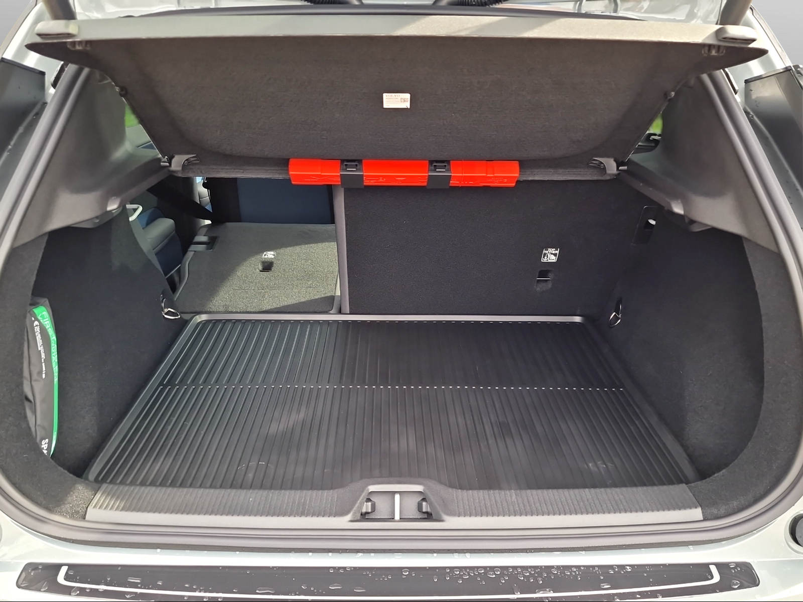VOLVO EX 30 E60 Ultra-image-15