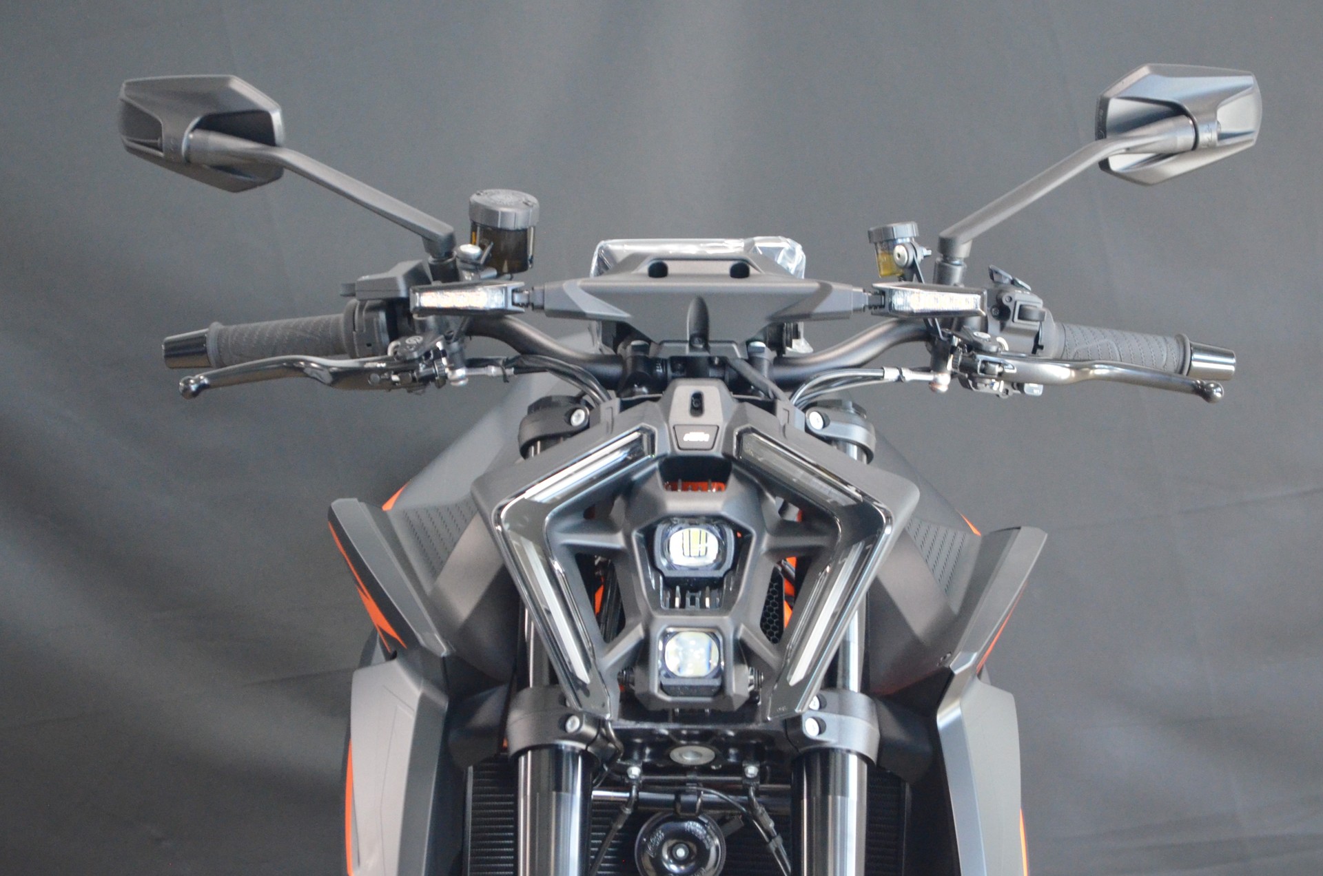 KTM 1390 Super Duke R EVO 2026-image-11