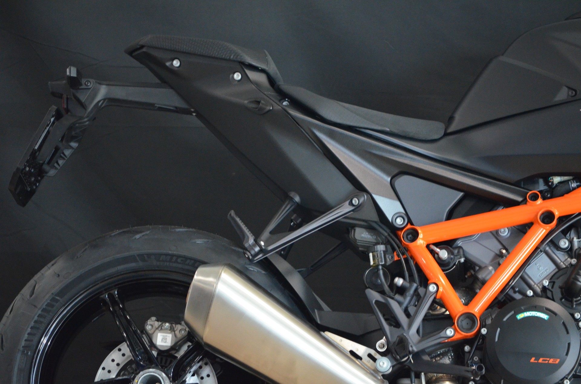 KTM 1390 Super Duke R EVO 2026-image-10