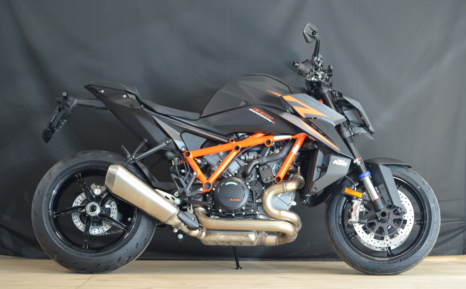 KTM 1390 Super Duke R EVO 2026-image-3