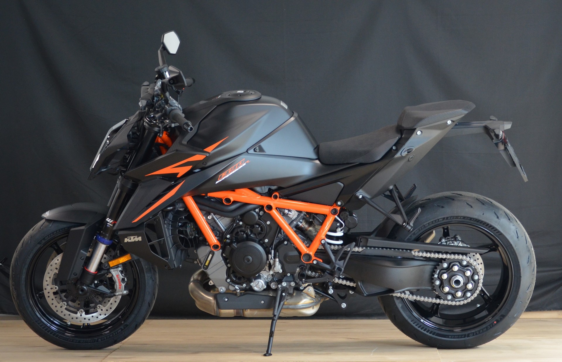 KTM 1390 Super Duke R EVO 2026-image-4