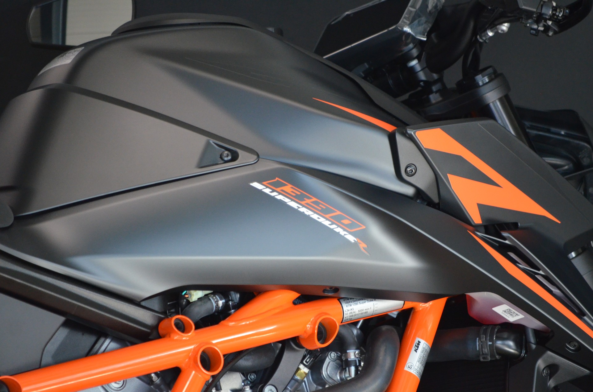 KTM 1390 Super Duke R EVO 2026-image-13