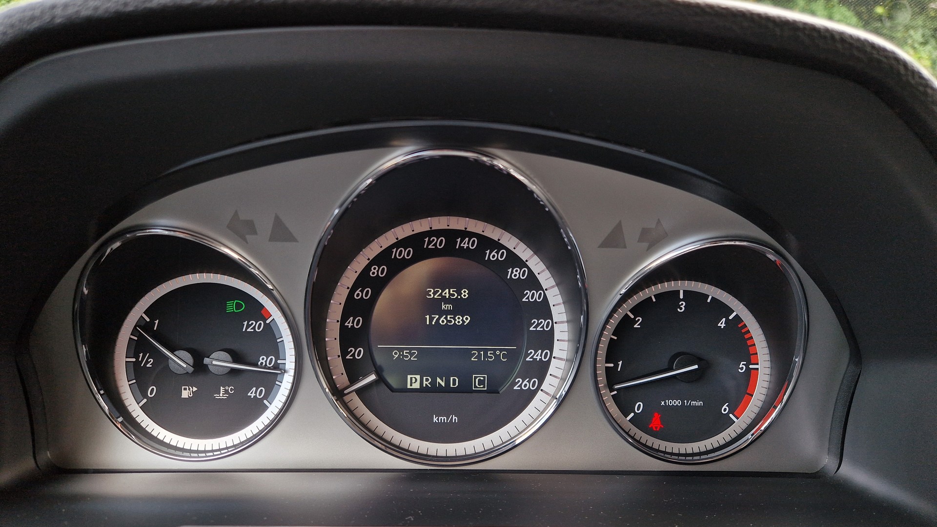MERCEDES-BENZ GLK 350 CDI (320 CDI) 4Matic 7G-Tronic-image-8