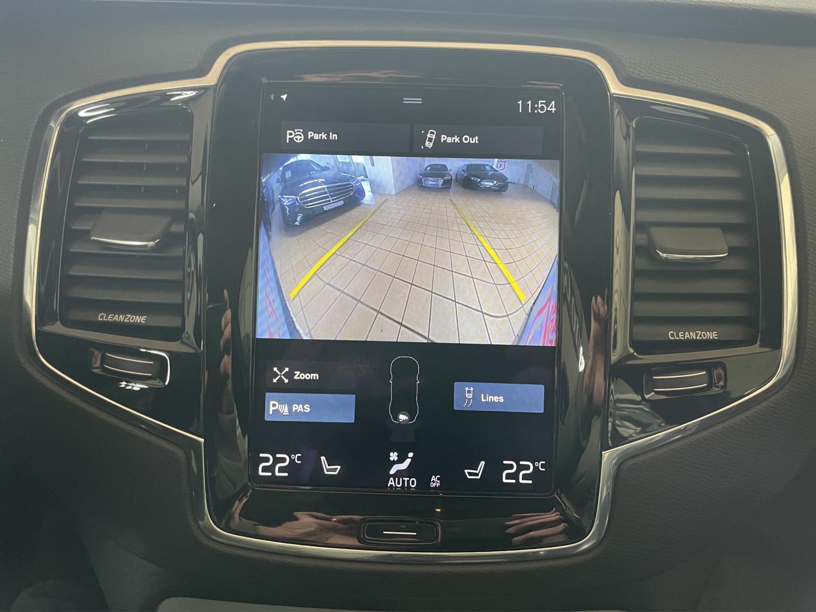 VOLVO XC90 D5 AWD Momentum Geartronic-image-11