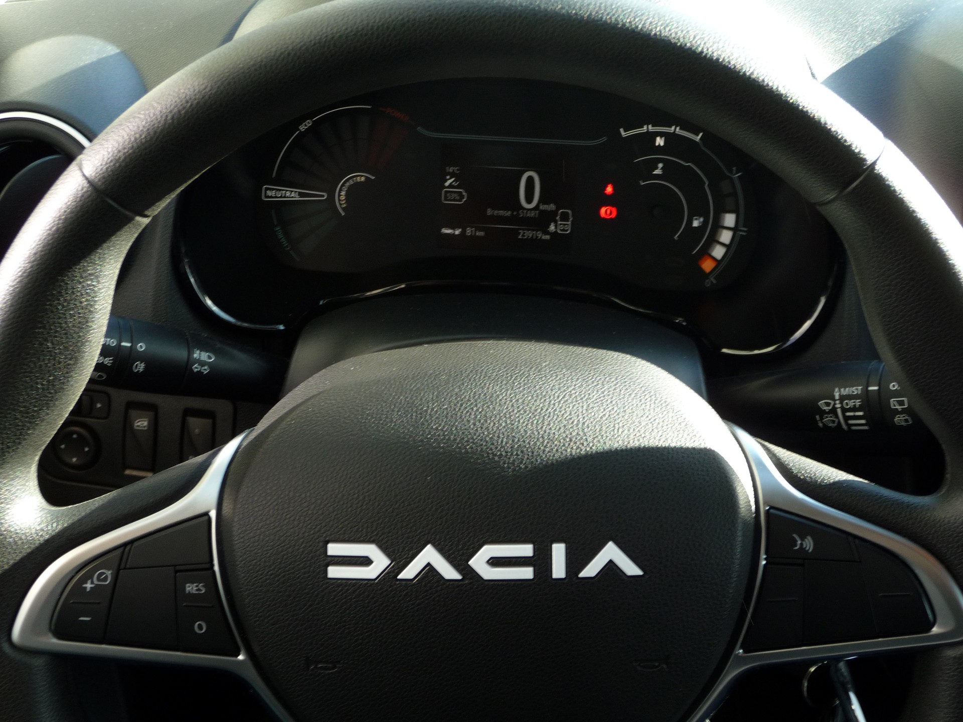 DACIA Spring 27 kWh Expression-image-14
