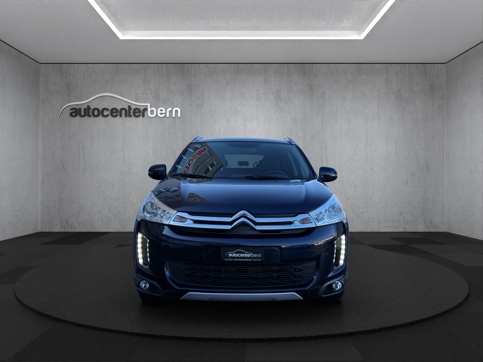 CITROEN C4 Aircross 1.6 HDi Collection 4WD-image-1