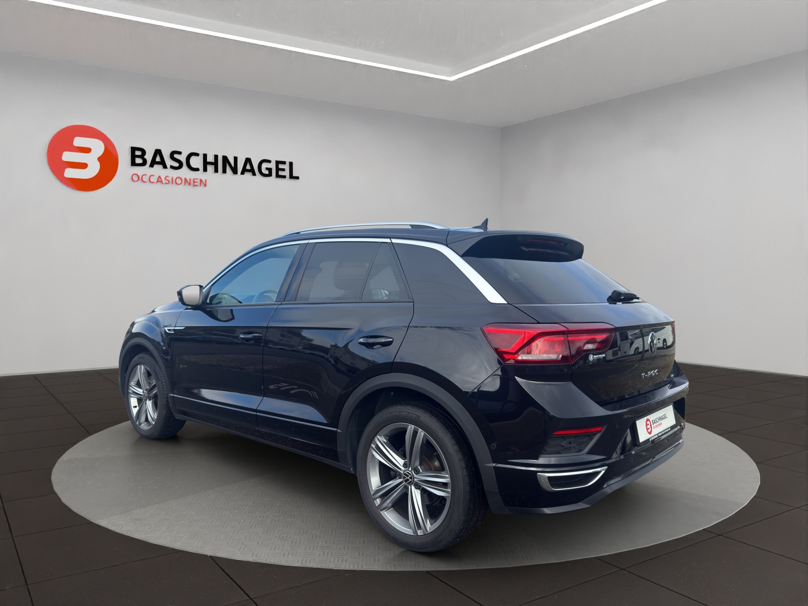 VW T-Roc 2.0 TSI Sport DSG 4Motion-showroom-element-2