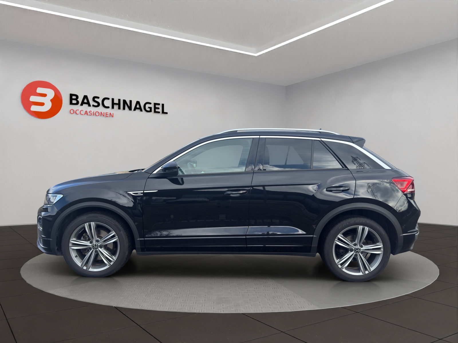VW T-Roc 2.0 TSI Sport DSG 4Motion-showroom-element-1