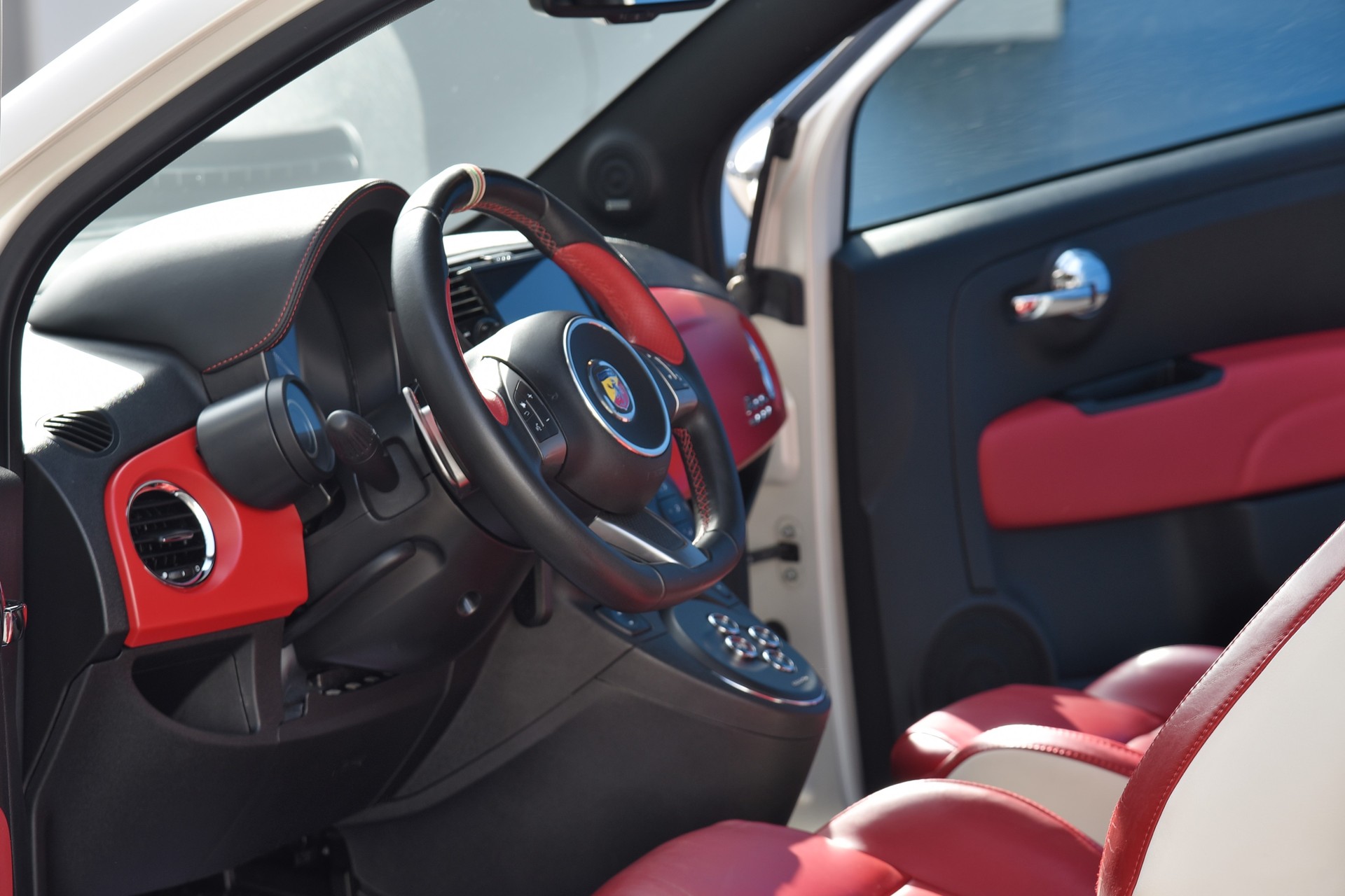 FIAT 595 Abarth 50° Anniversario-image-1