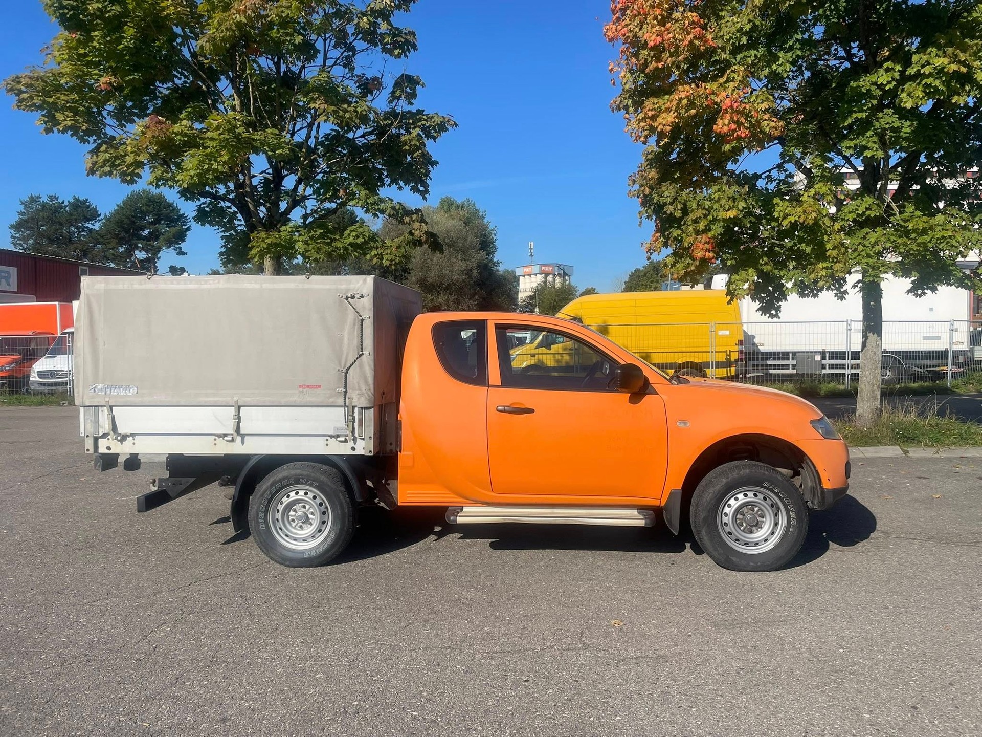 MITSUBISHI L 200 2.5 DID Invite Club Cab-image-4