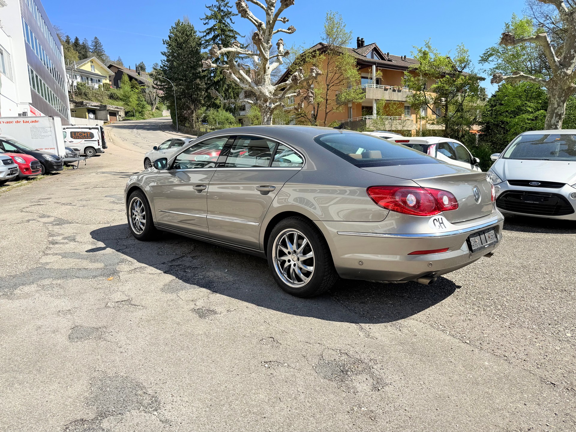 VW Passat CC 2.0 TDI BMT 4Motion DSG-image-5
