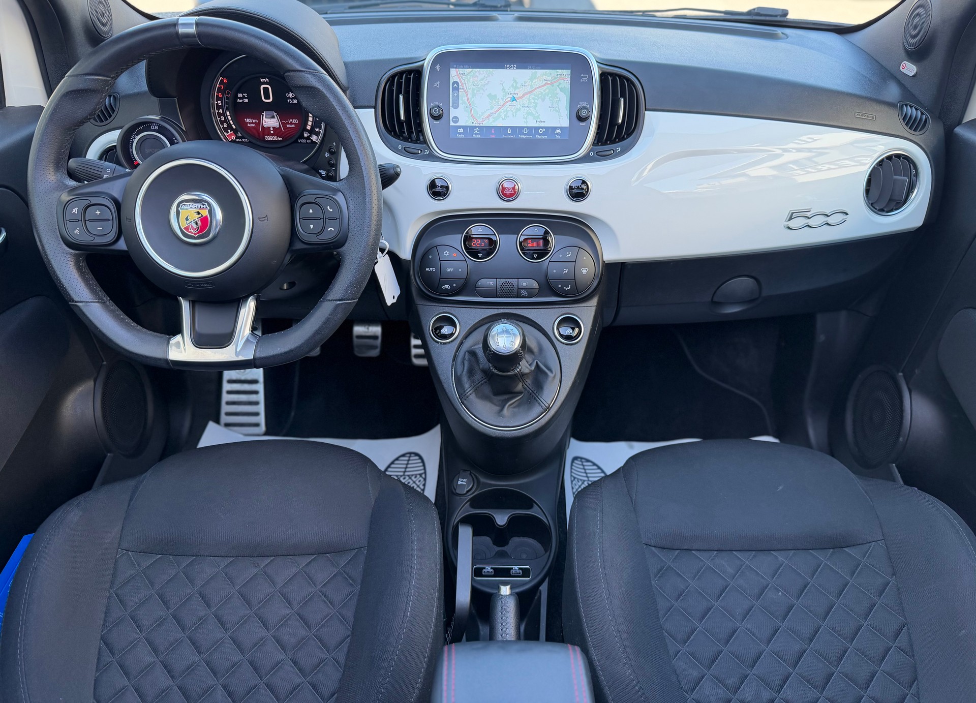 FIAT 500 Abarth-image-7