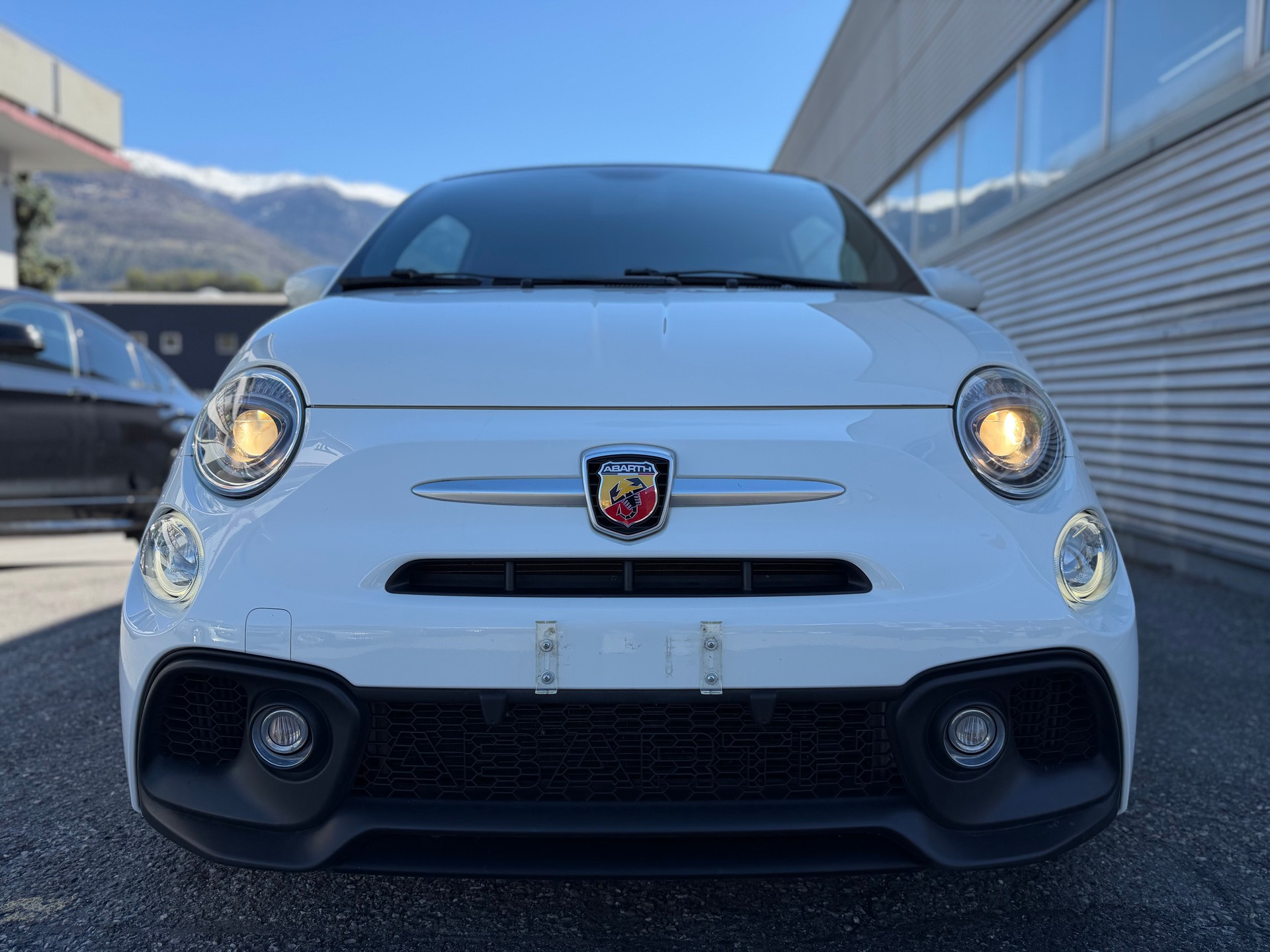FIAT 500 Abarth-image-1