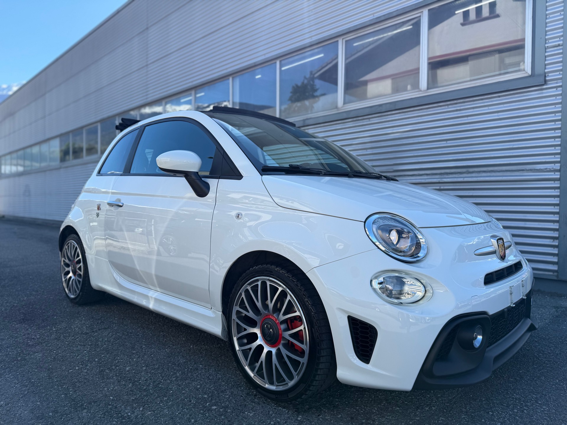 FIAT 500 Abarth-image-2