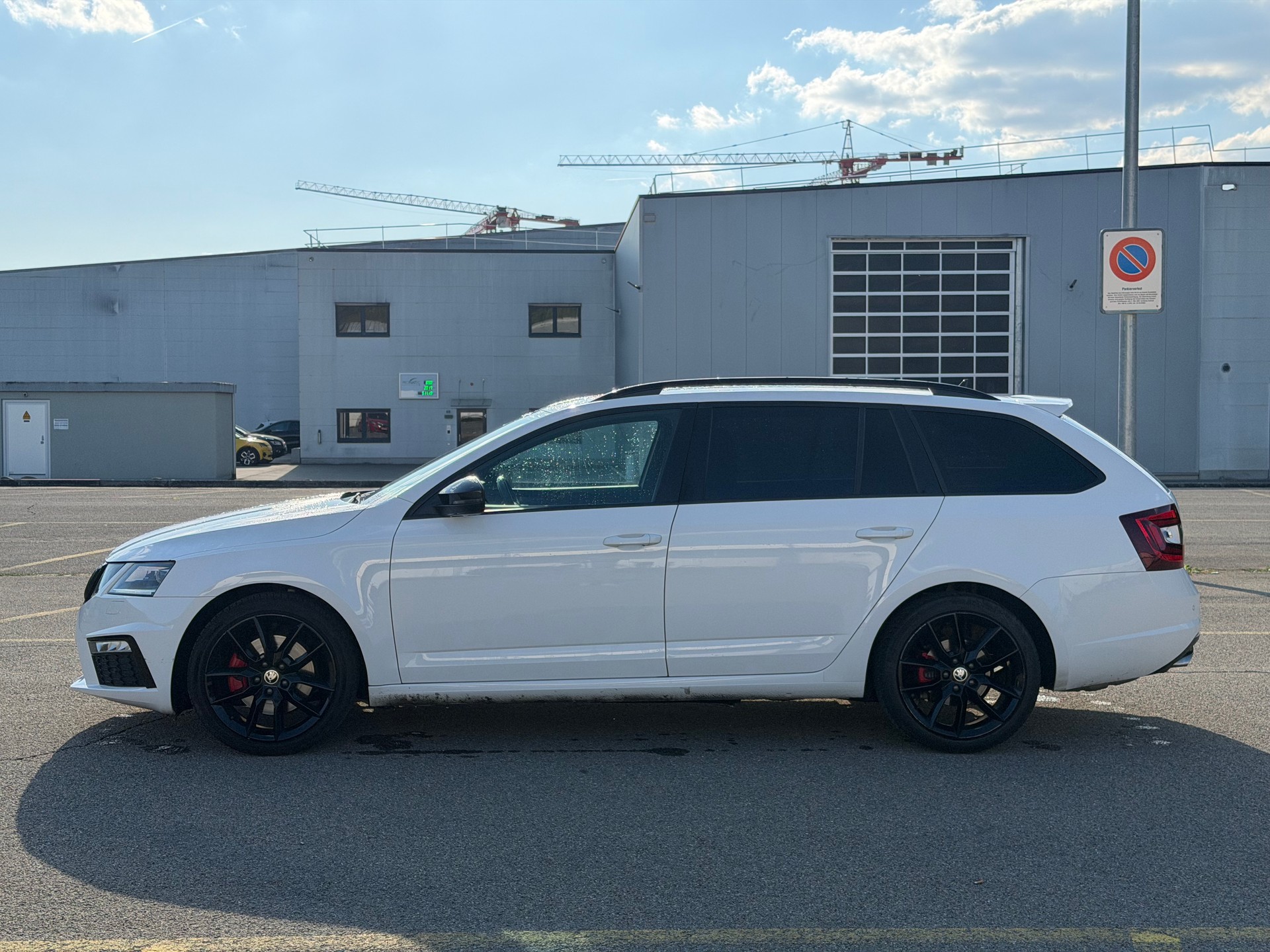 SKODA Octavia Combi 2.0 TDI RS 4x4 DSG-image-7