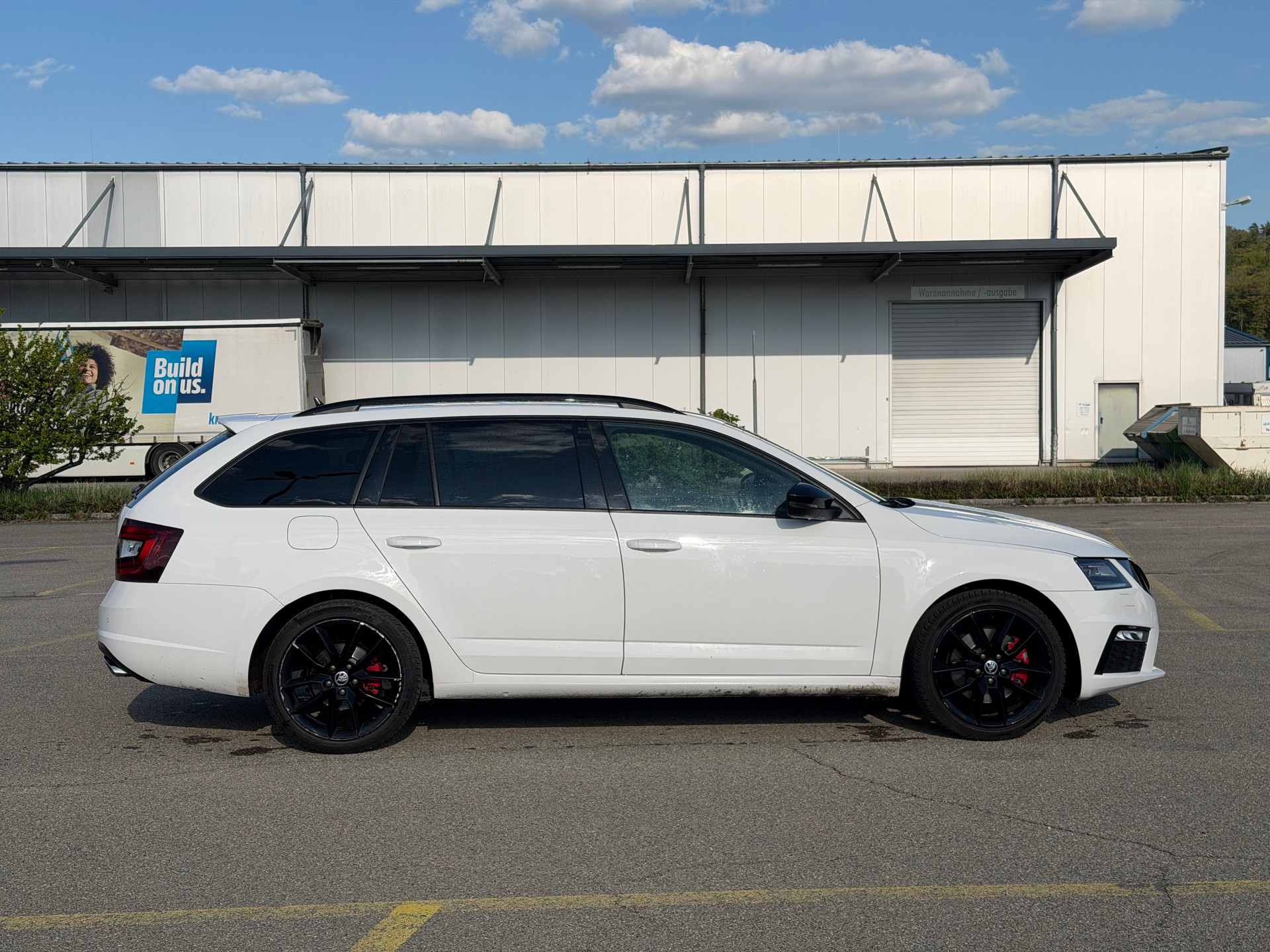 SKODA Octavia Combi 2.0 TDI RS 4x4 DSG-image-3