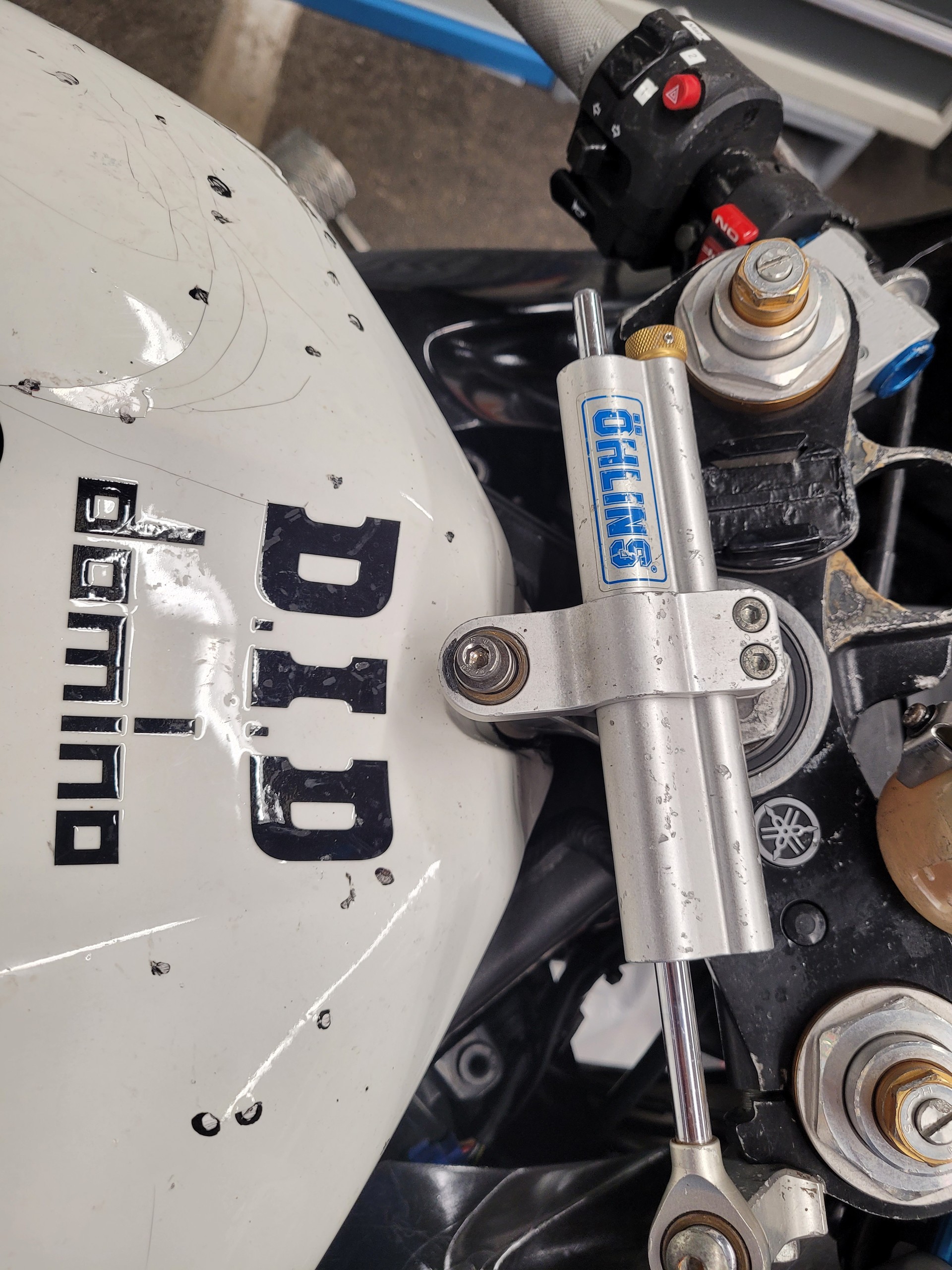 YAMAHA YZF-R6-image-3