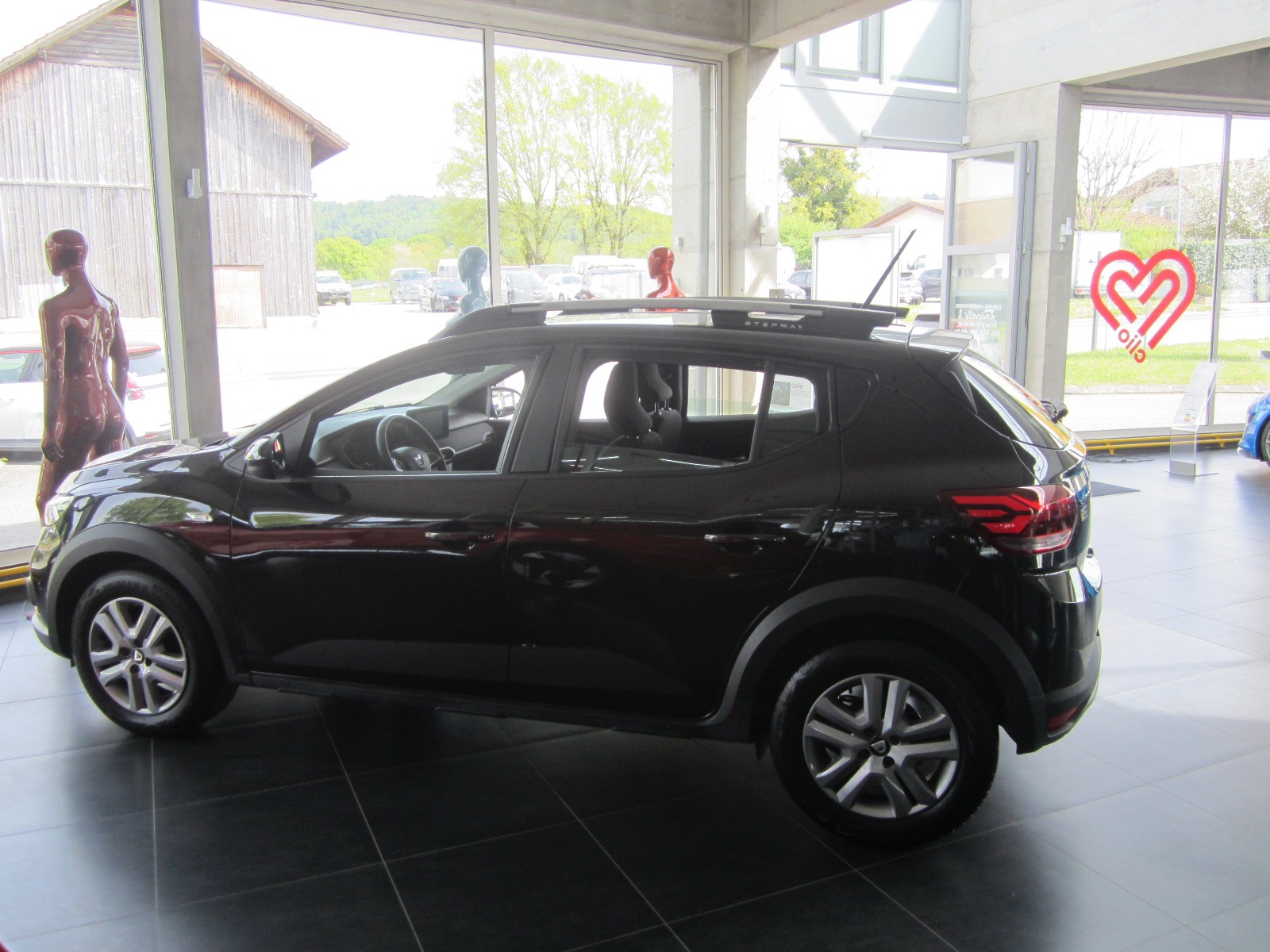 DACIA Sandero 1.0 TCe Stepway Comfort-image-1