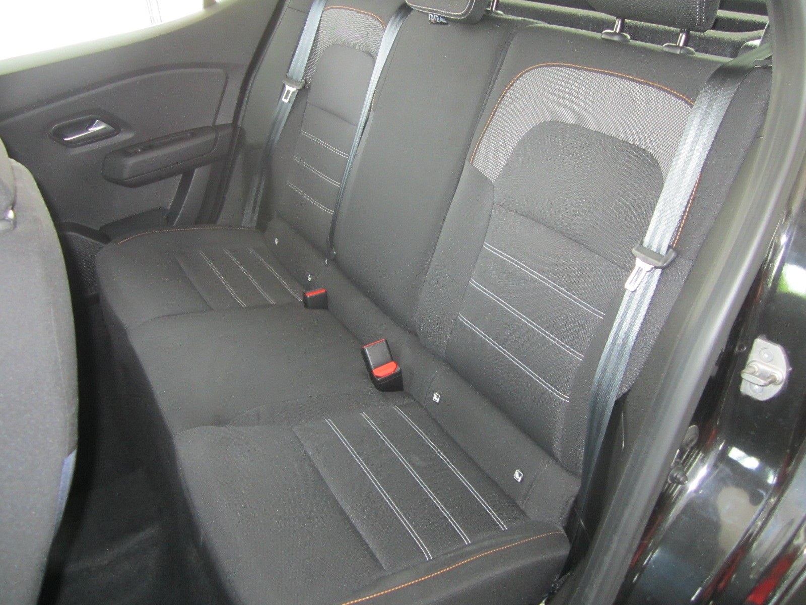 DACIA Sandero 1.0 TCe Stepway Comfort-image-6