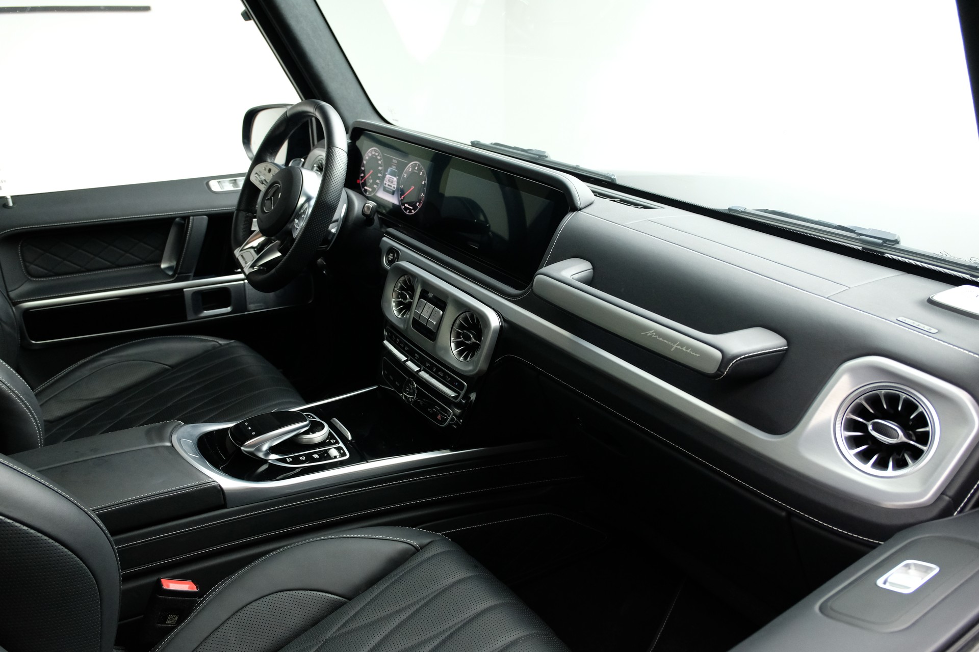 MERCEDES-BENZ G 63 AMG 4x4 Speedshift Plus G-Tronic-image-14