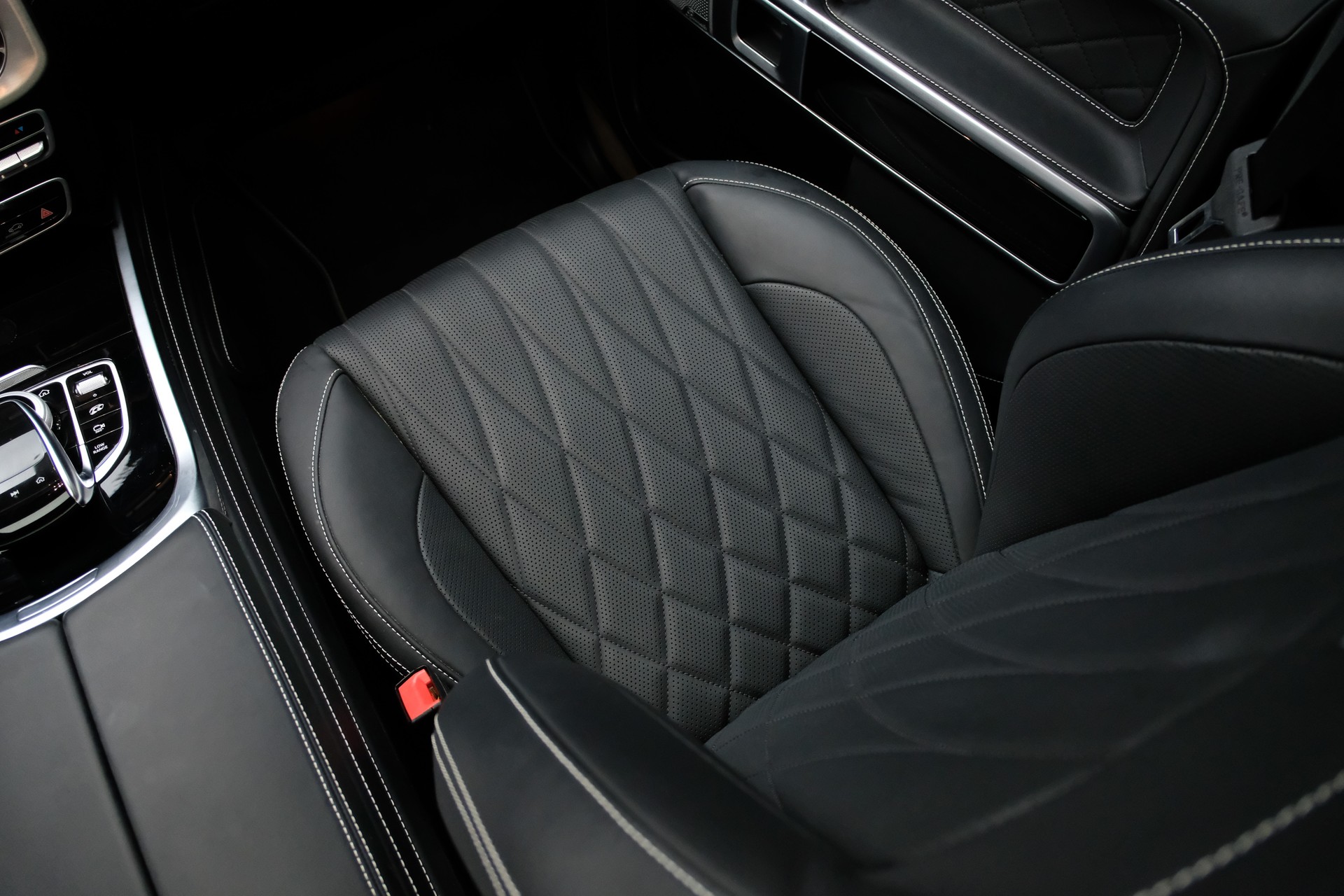 MERCEDES-BENZ G 63 AMG 4x4 Speedshift Plus G-Tronic-image-19