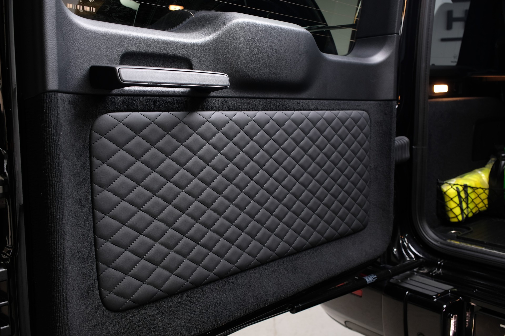 MERCEDES-BENZ G 63 AMG 4x4 Speedshift Plus G-Tronic-image-28