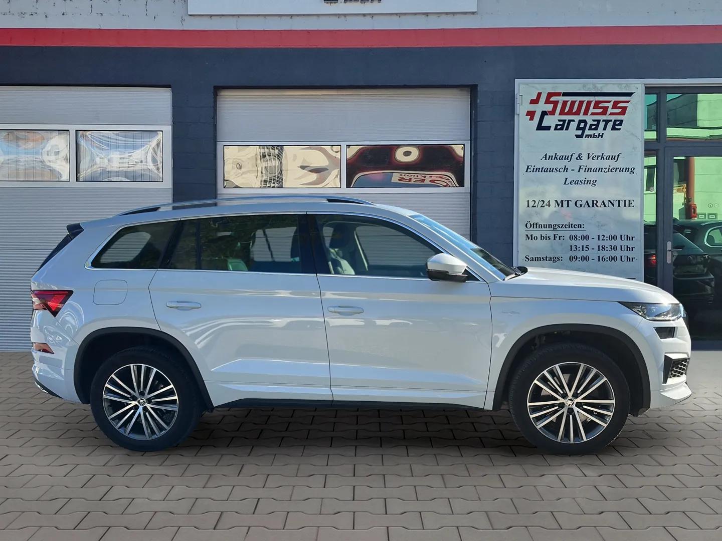 SKODA Kodiaq 2.0 TSI 4x4 L&K mit AHK & Standheizung-image-8
