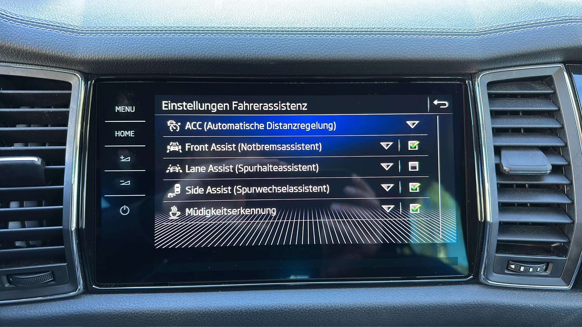 SKODA Kodiaq 2.0 TSI 4x4 L&K mit AHK & Standheizung-image-15